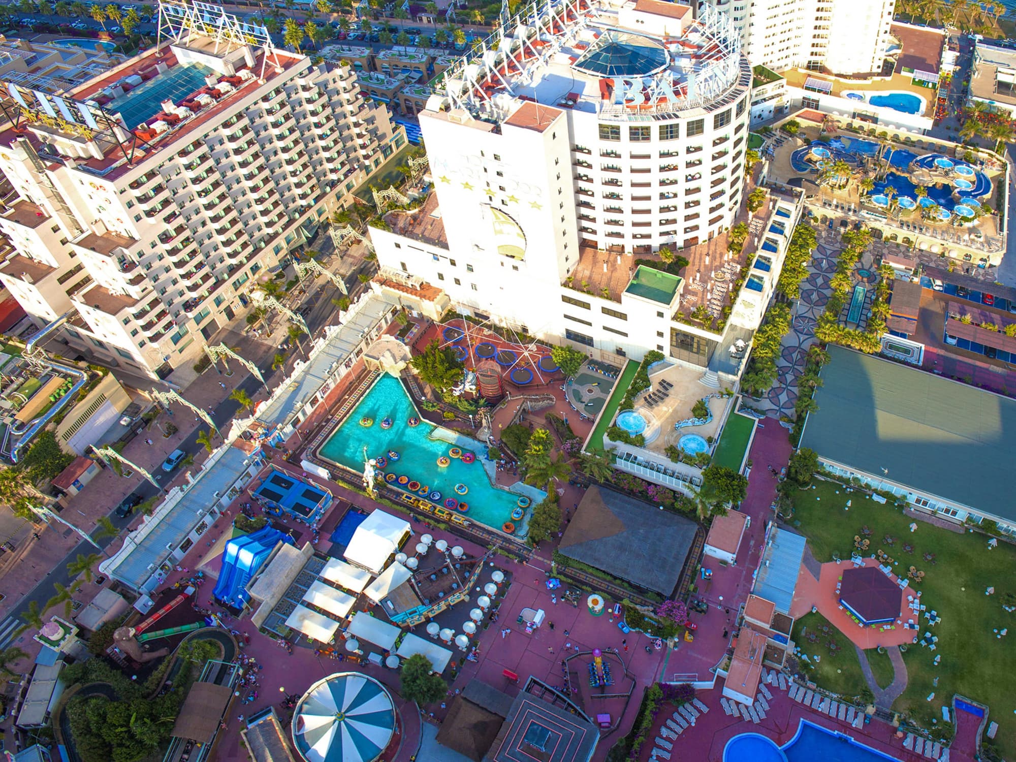 MAGIC  BALNEARIO, General view
