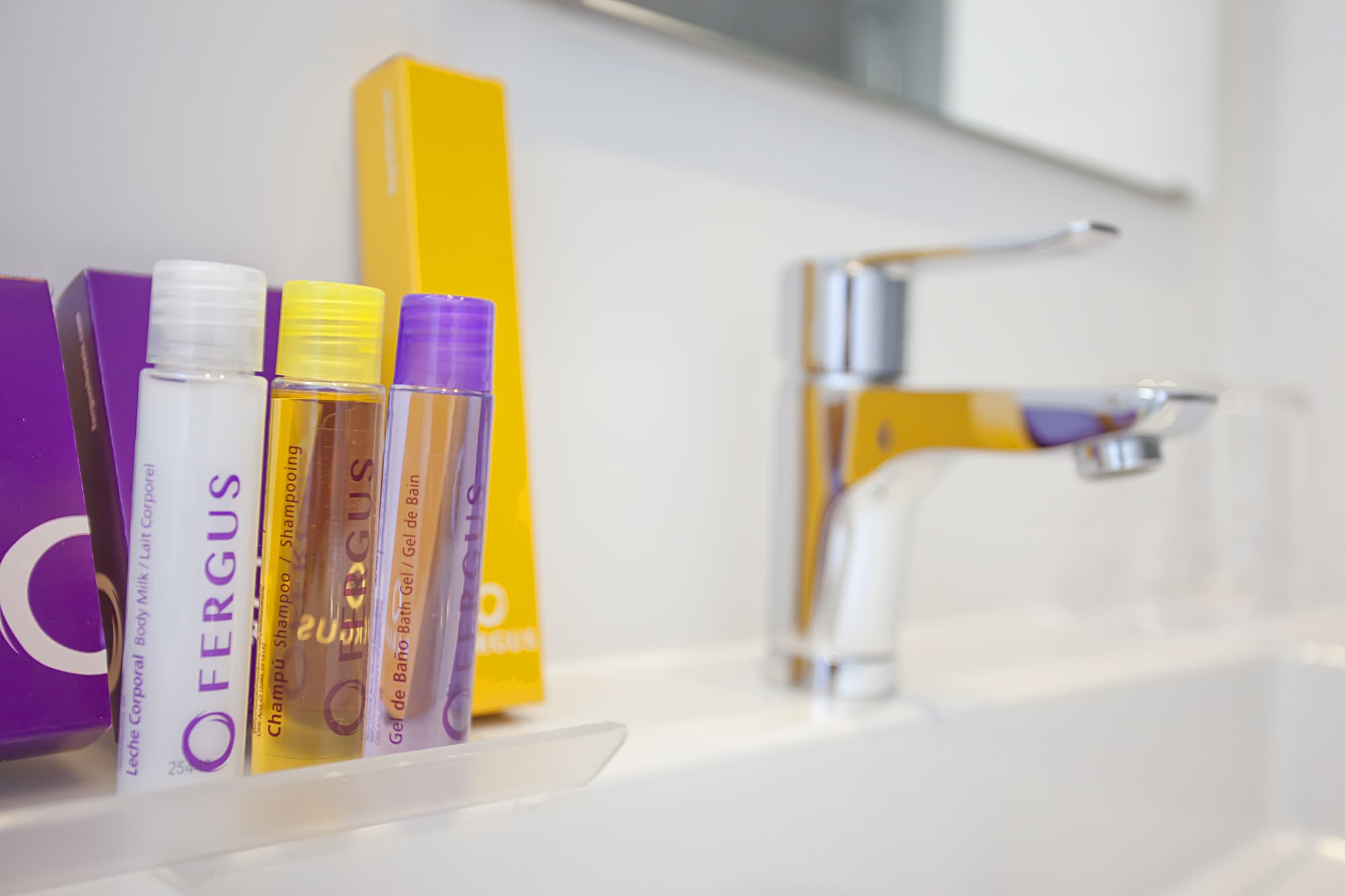 FERGUS Bermudas, Room