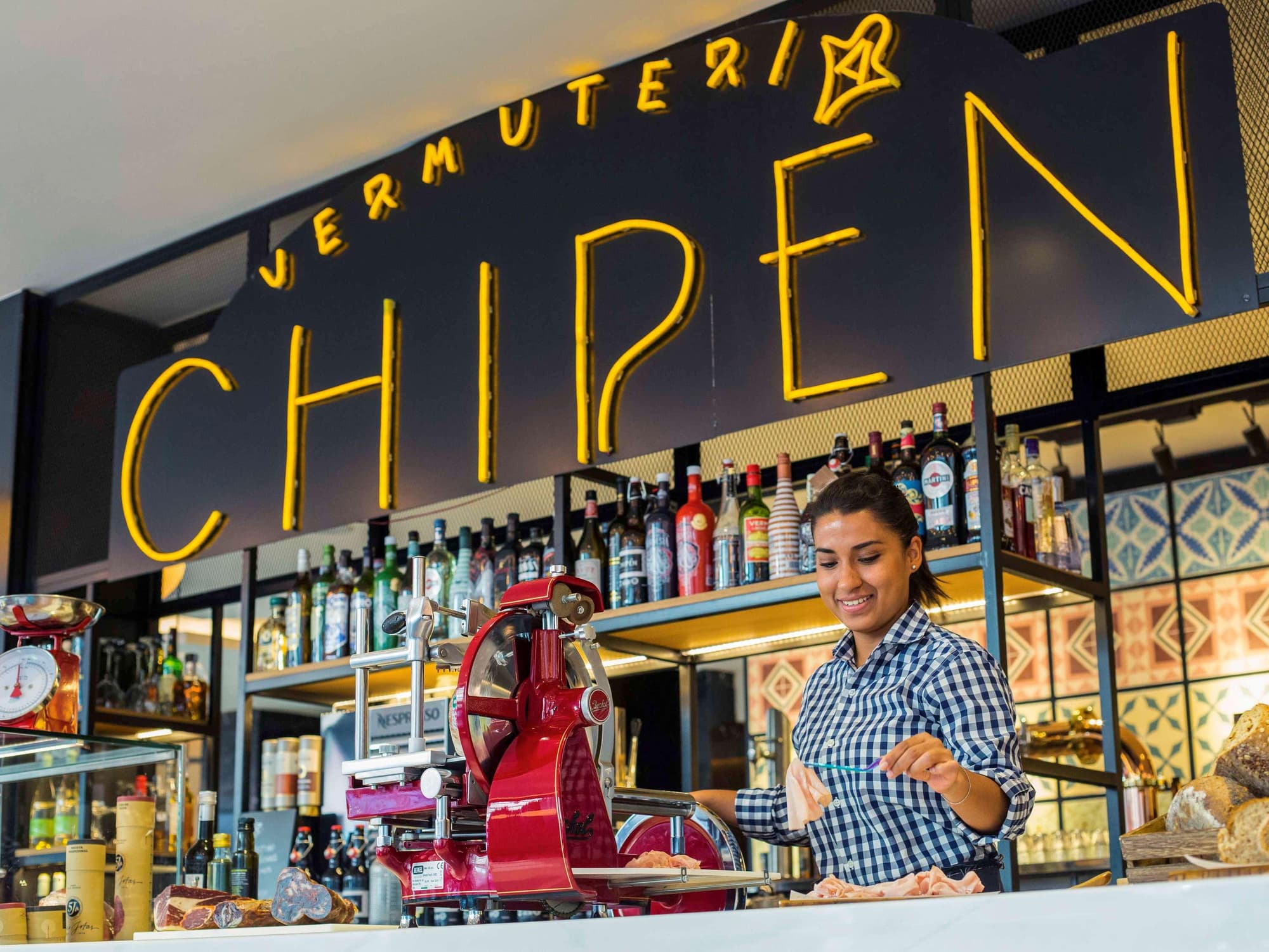 Motel One Madrid-Plaza de España, Bar