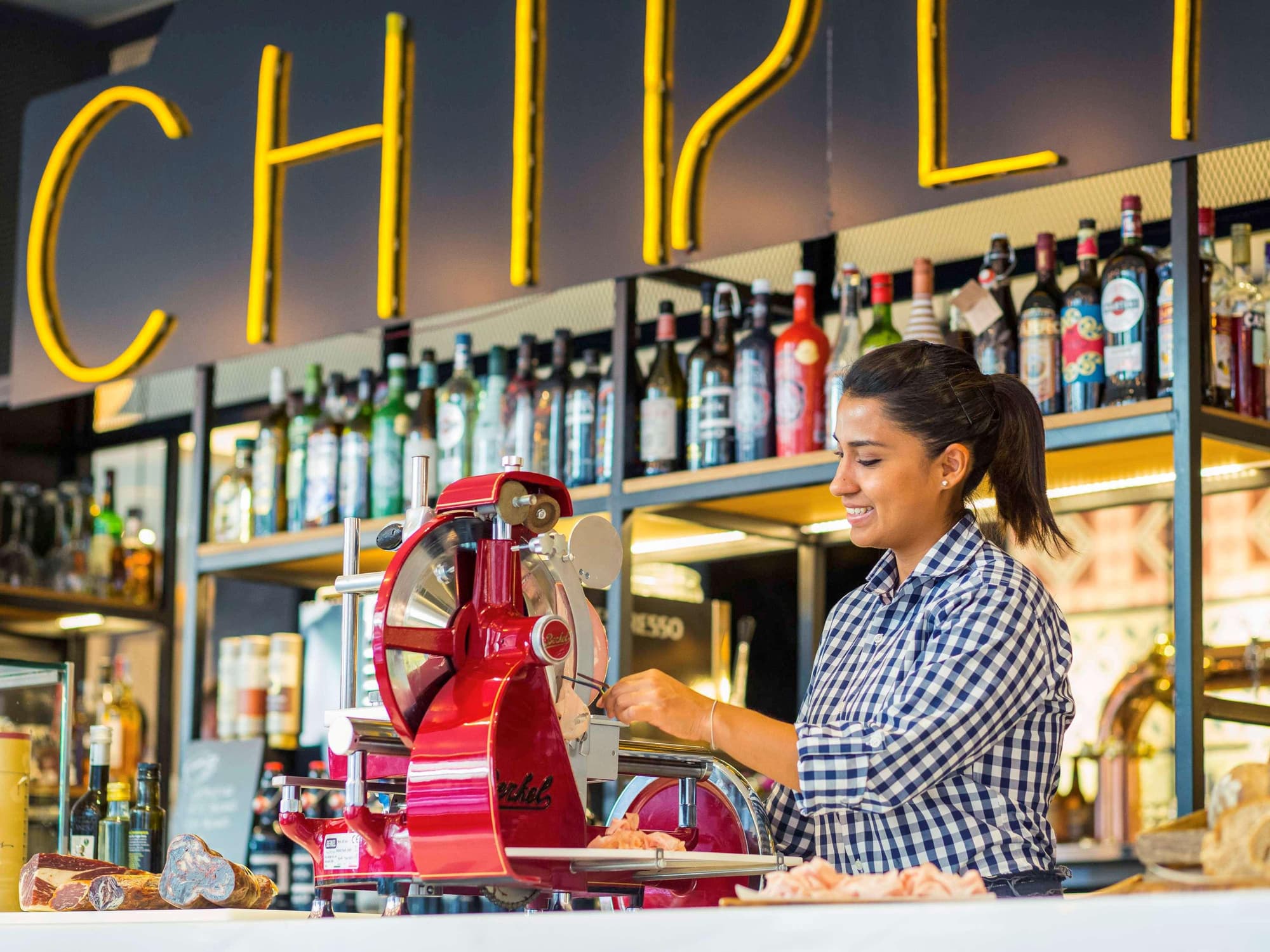 Motel One Madrid-Plaza de España, Bar