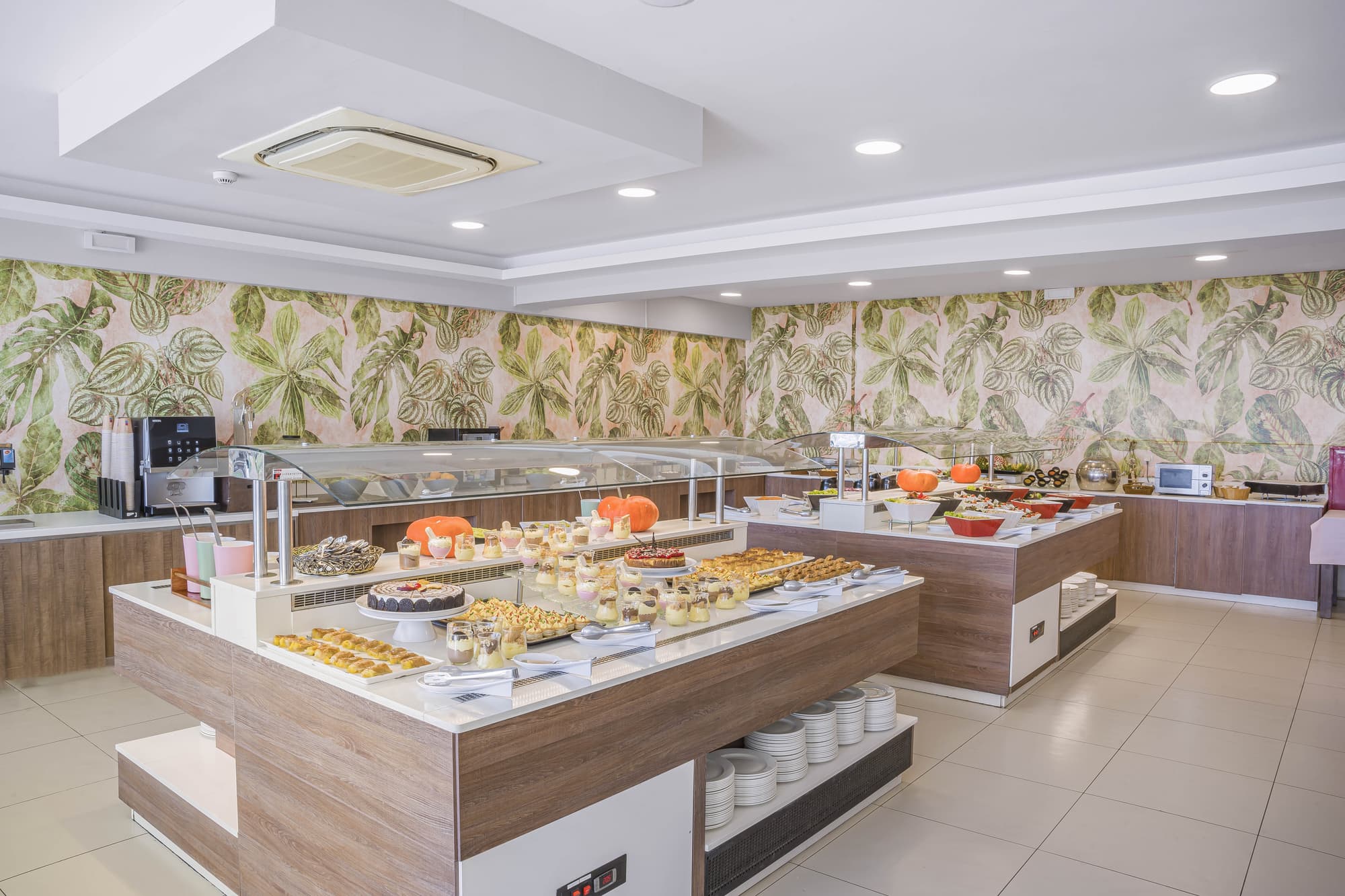 Village Panorama, Restaurant