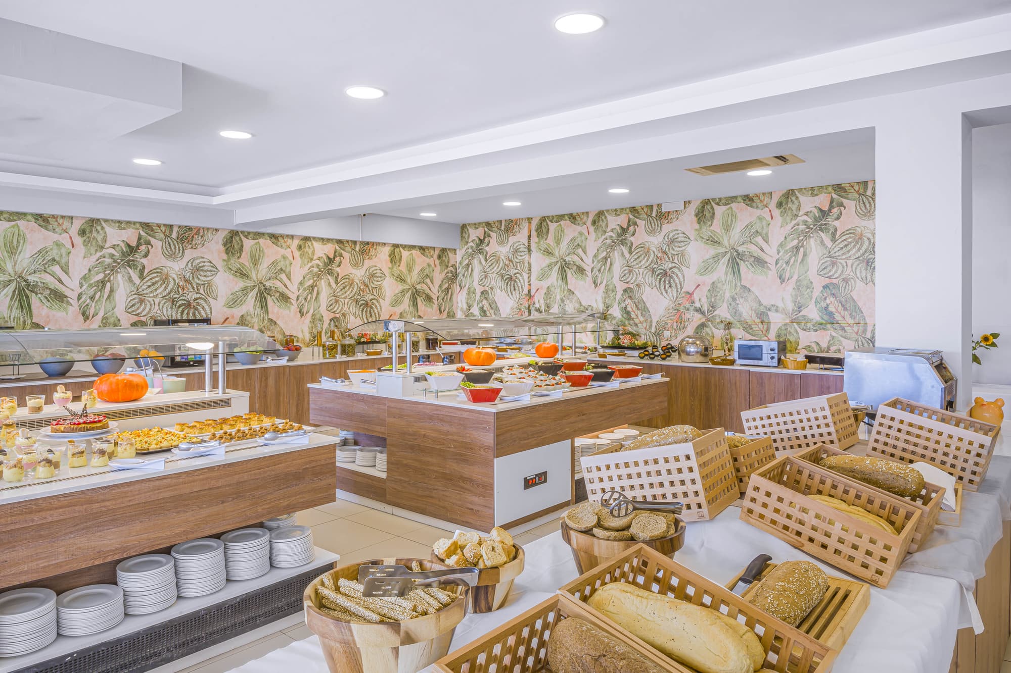 Village Panorama, Restaurant