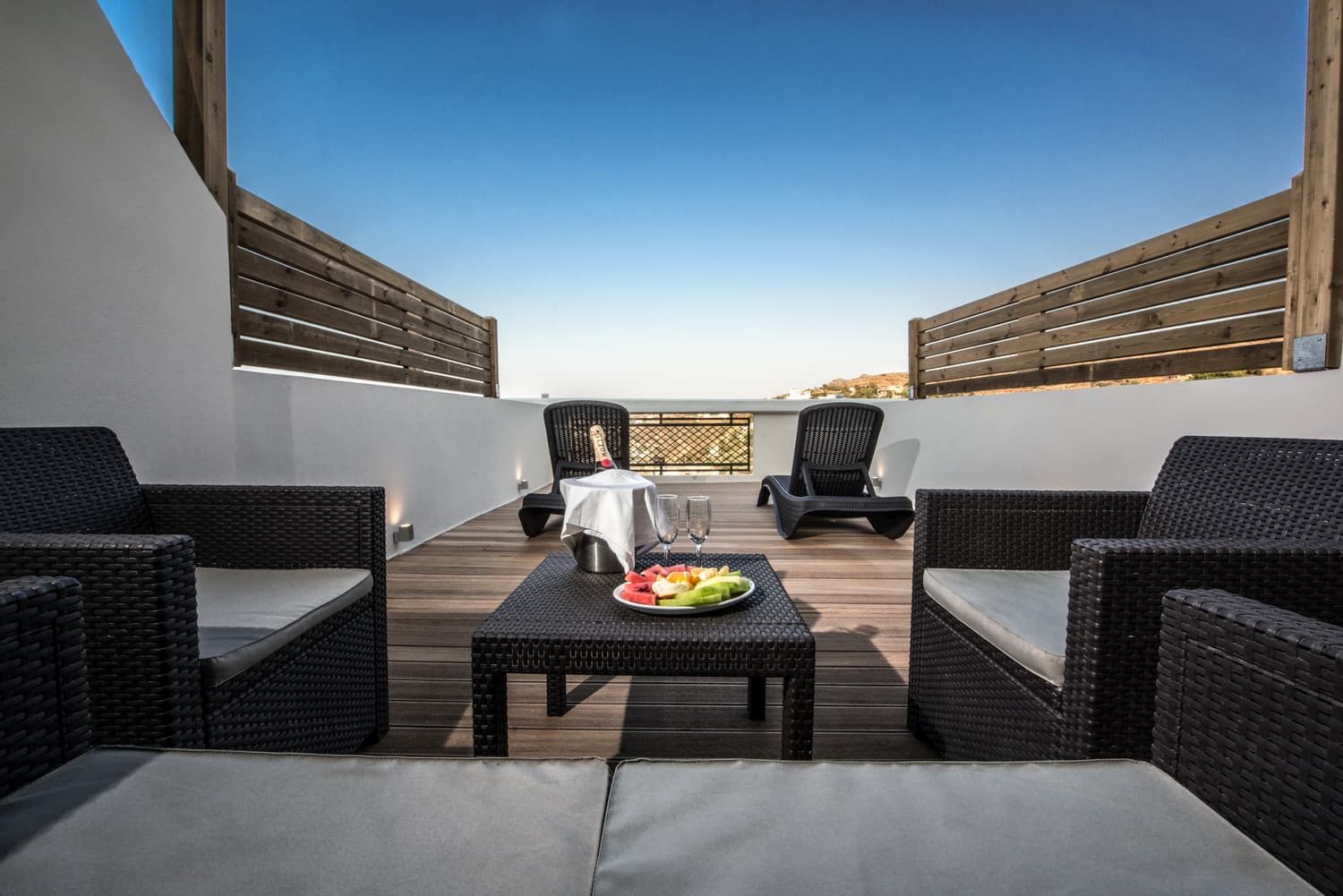 Village Panorama, Room