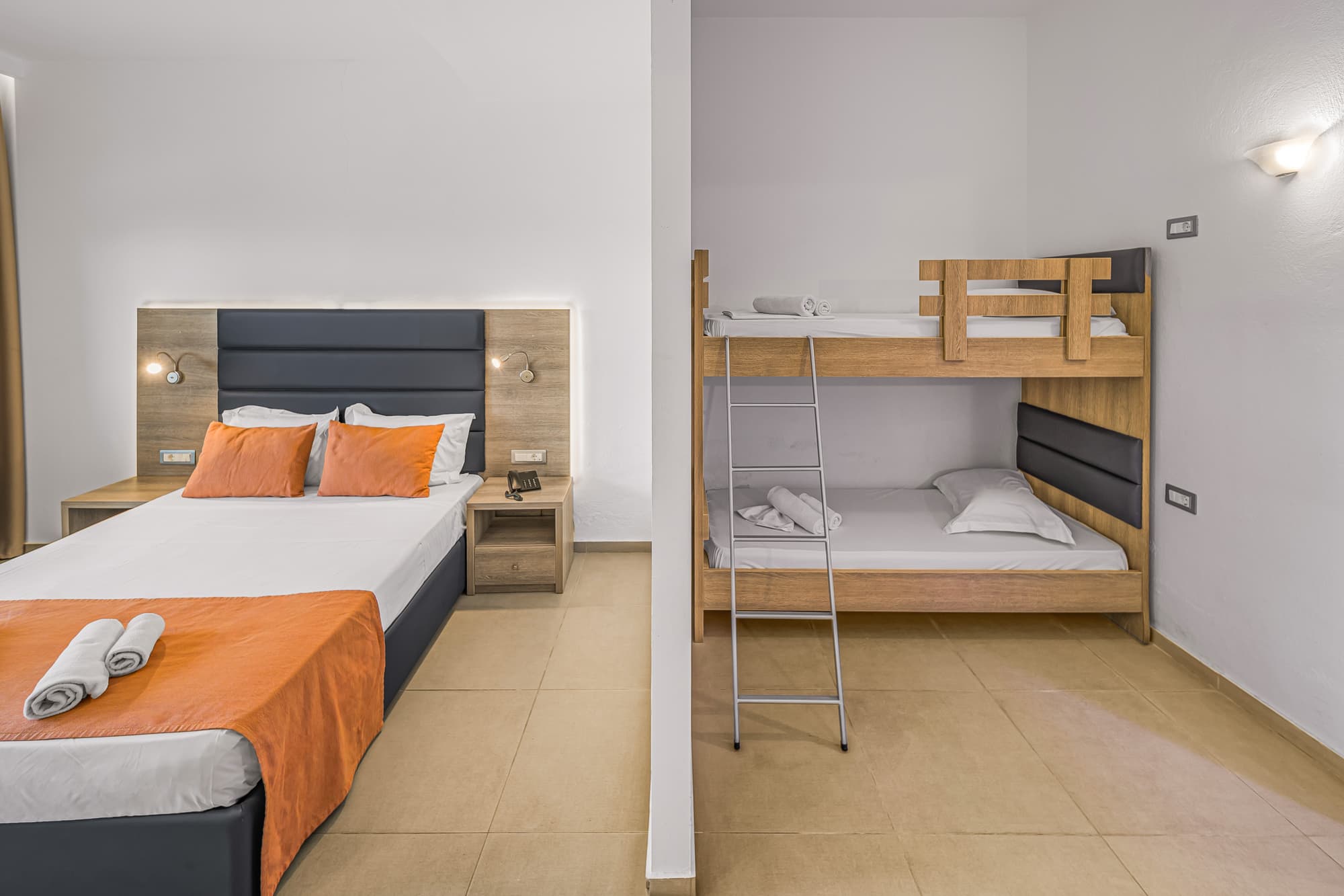 Village Panorama, Room