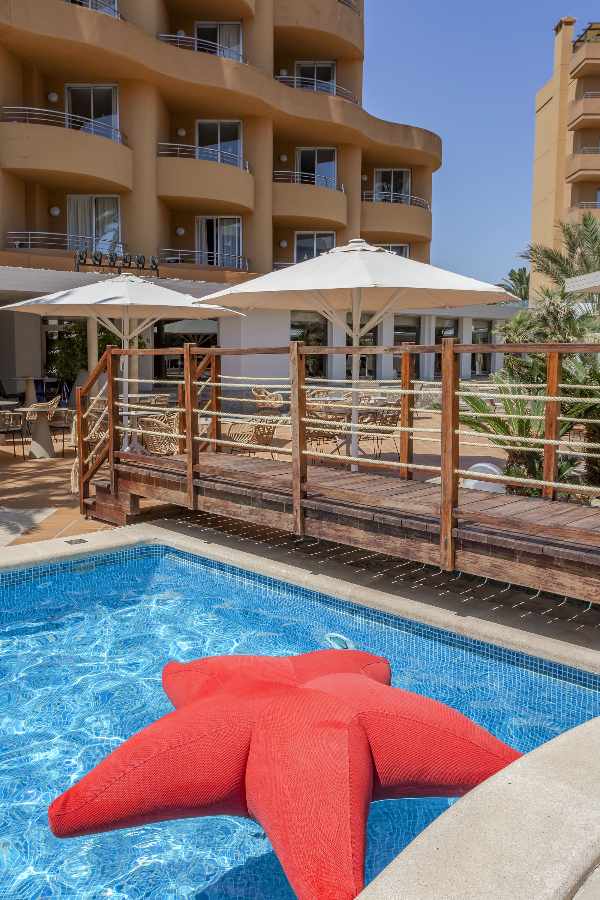 Marins Beach Club, Pool