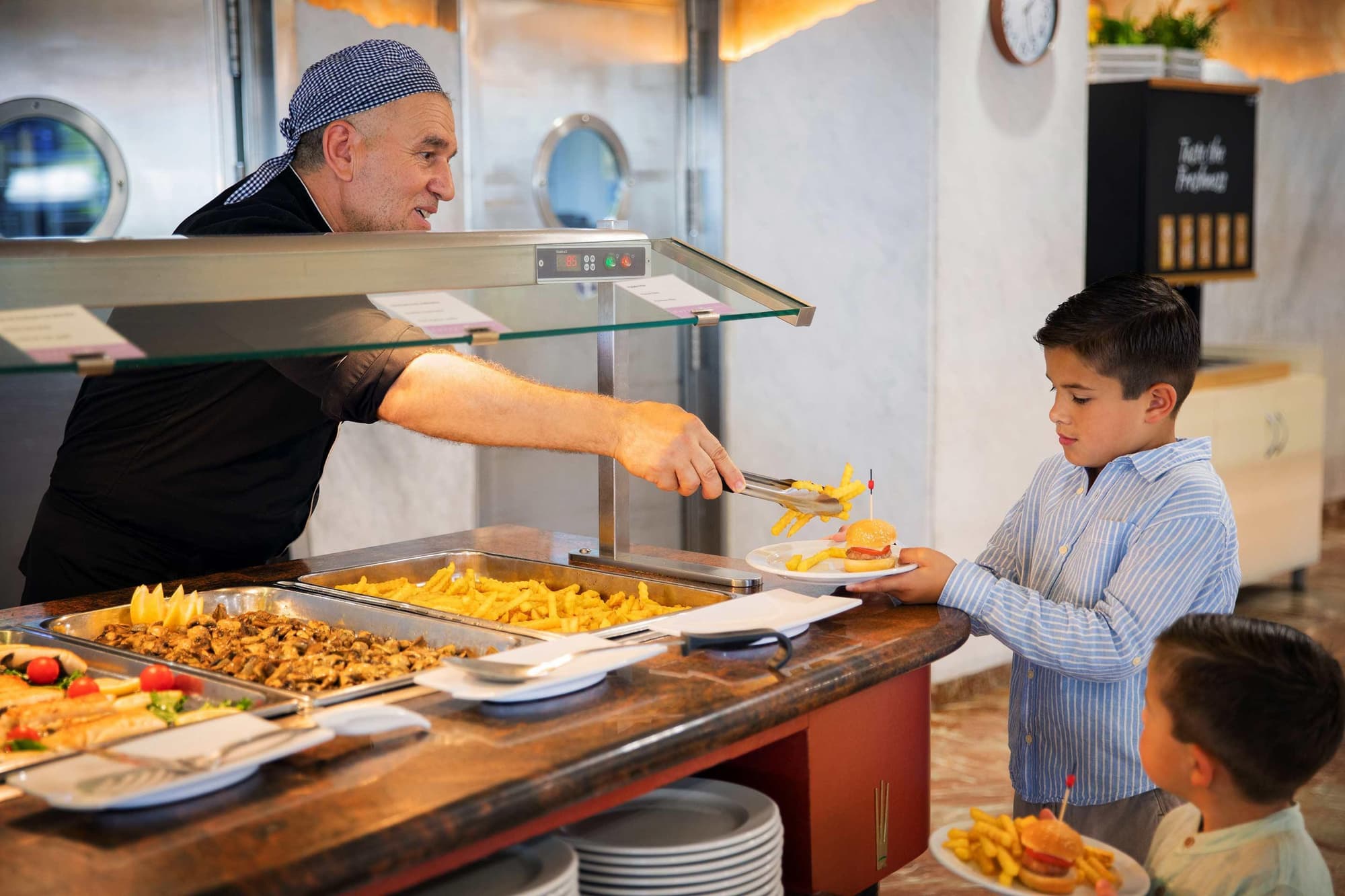 Hotel Servigroup Papa Luna, General view