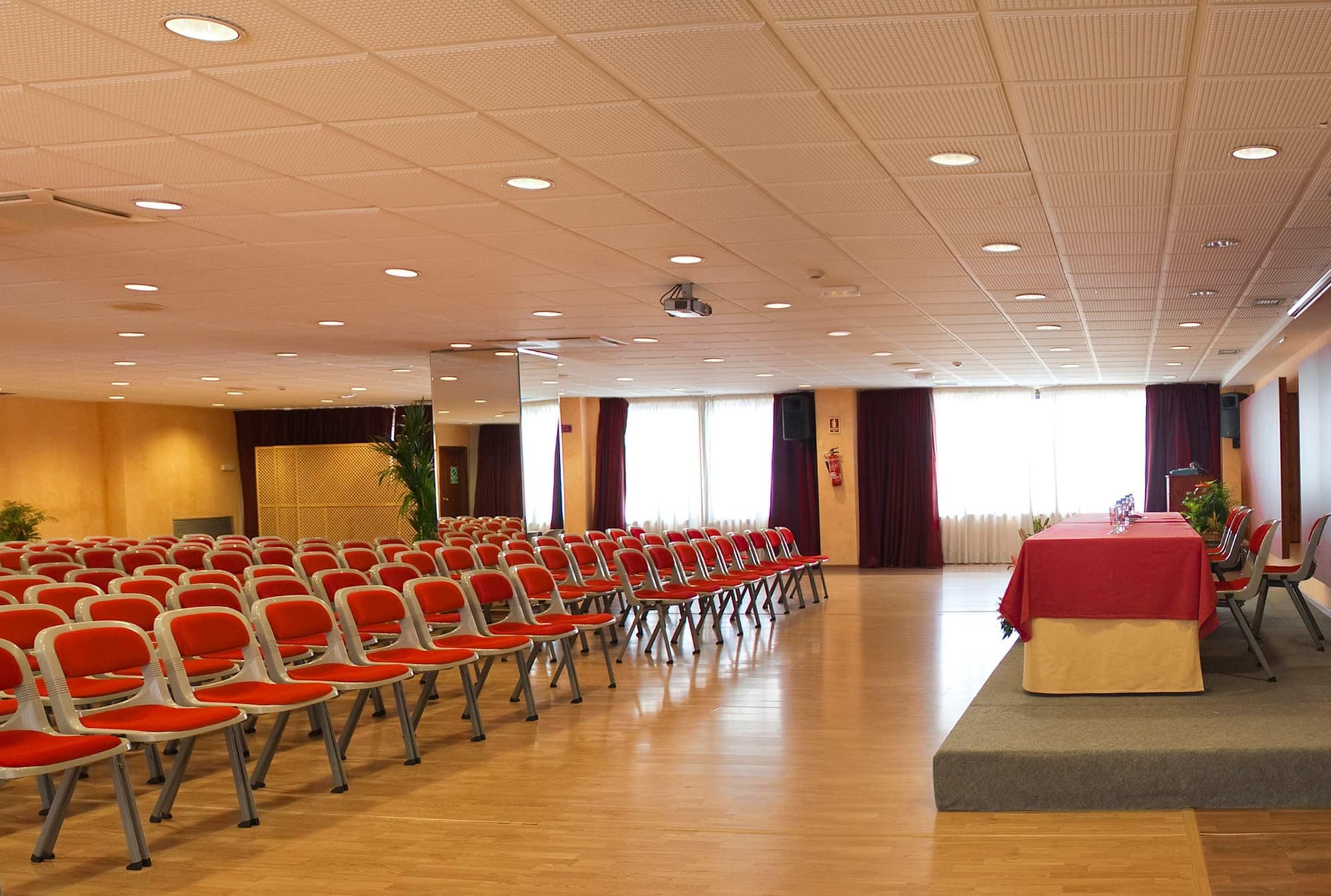 Hotel Servigroup Papa Luna, Room