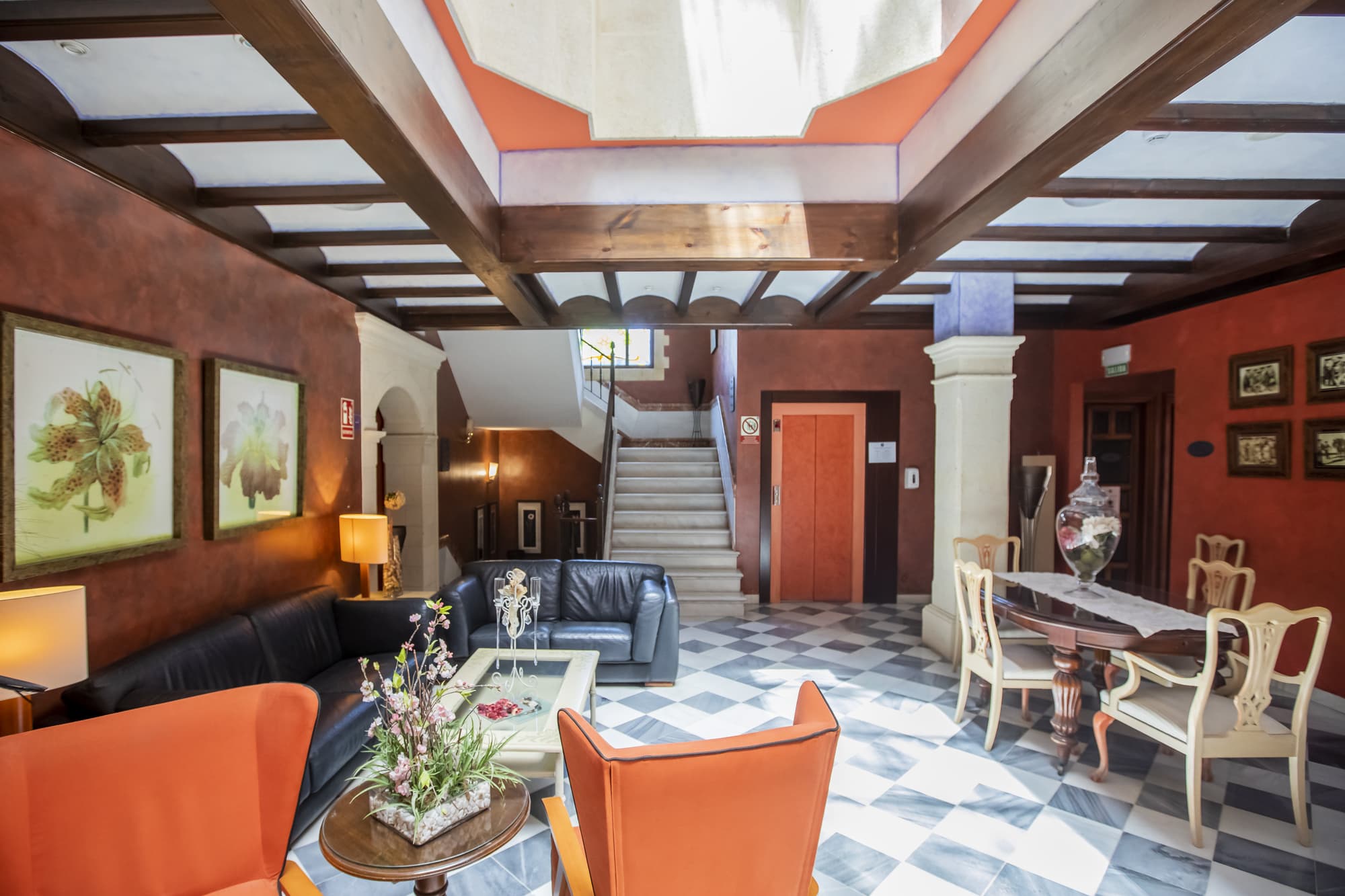 Soho Boutique Vistahermosa, Lobby