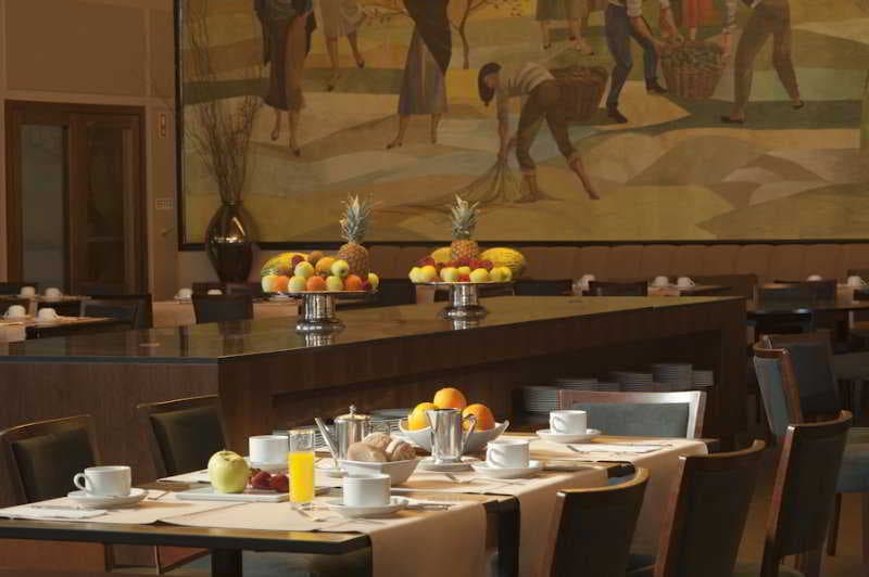 Grande Hotel do Luso, Restaurant