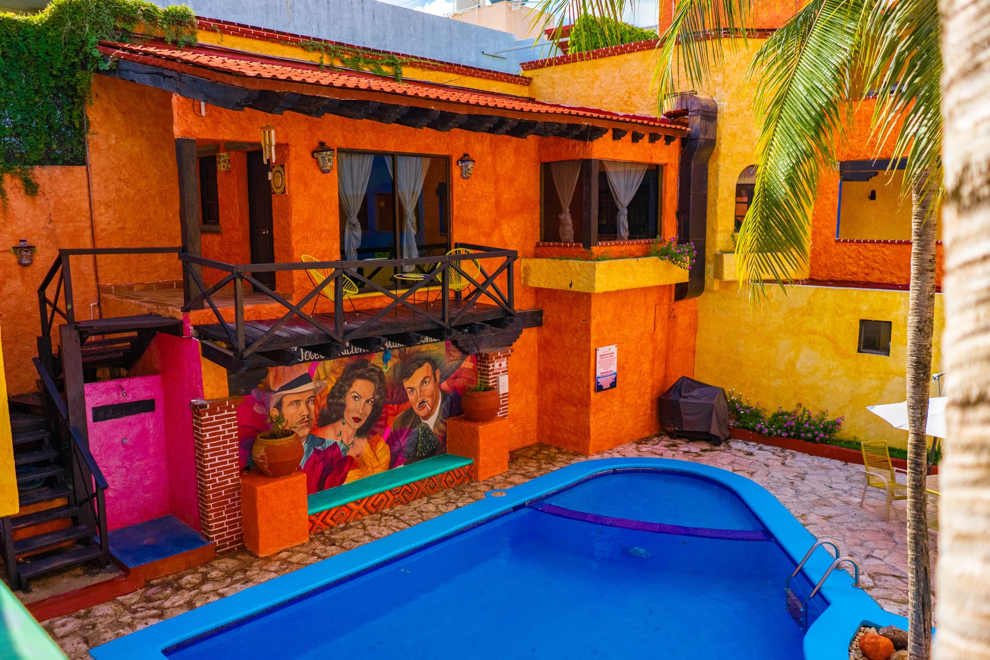 Hacienda Maria Bonita, Pool