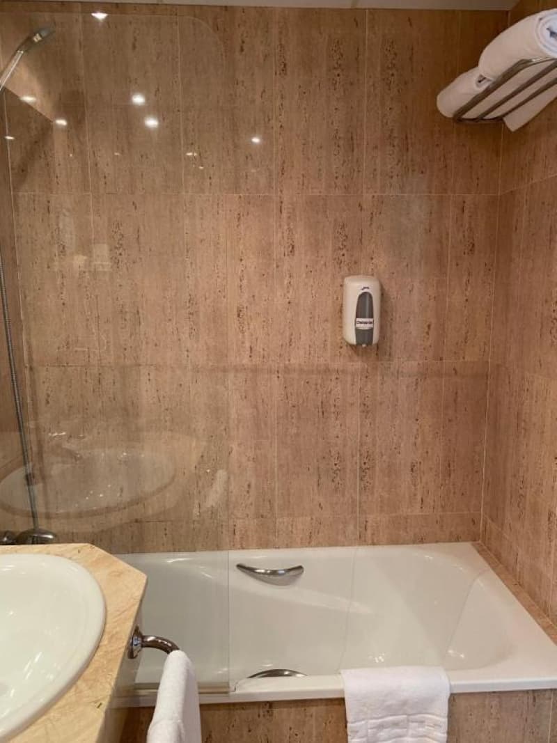 Duerming Longoria Plaza Hotel, Room