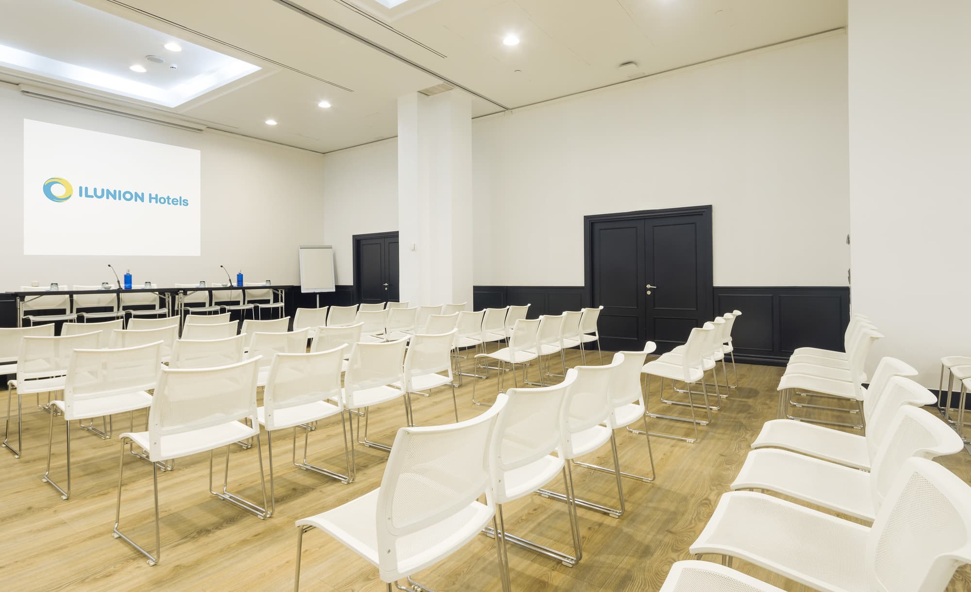 Ilunion Suites Madrid , Conferences