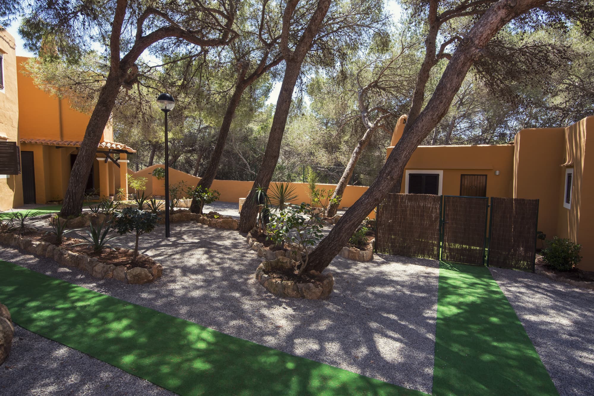 FERGUS Style Punta Arabi, General view