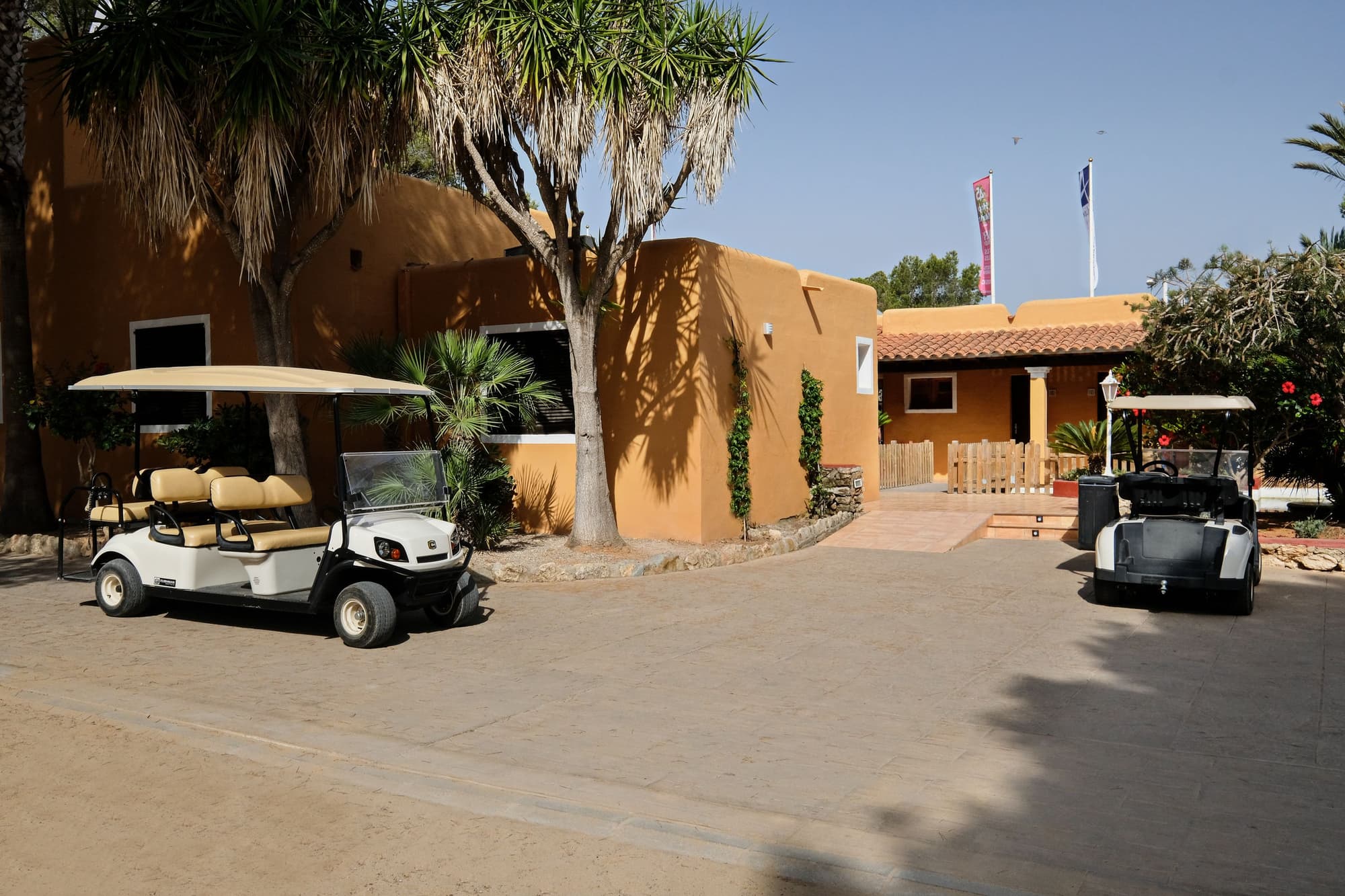 FERGUS Style Punta Arabi, General view