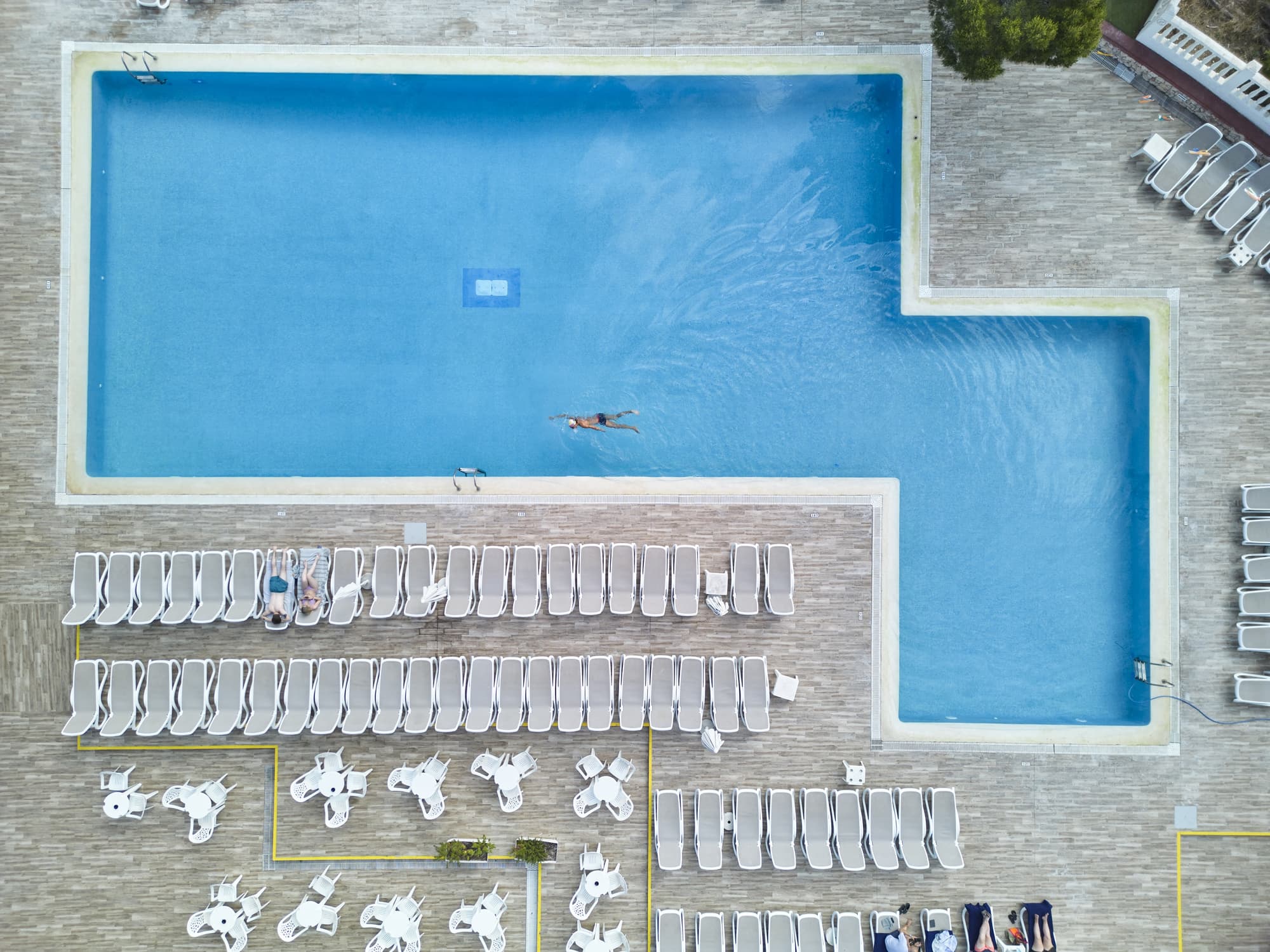 FERGUS Style Punta Arabi, Pool