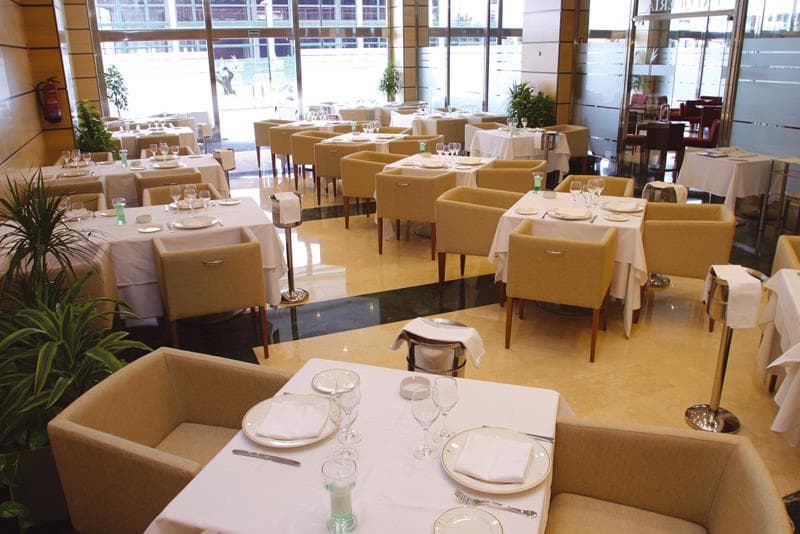 Hotel Albufera, Restaurant