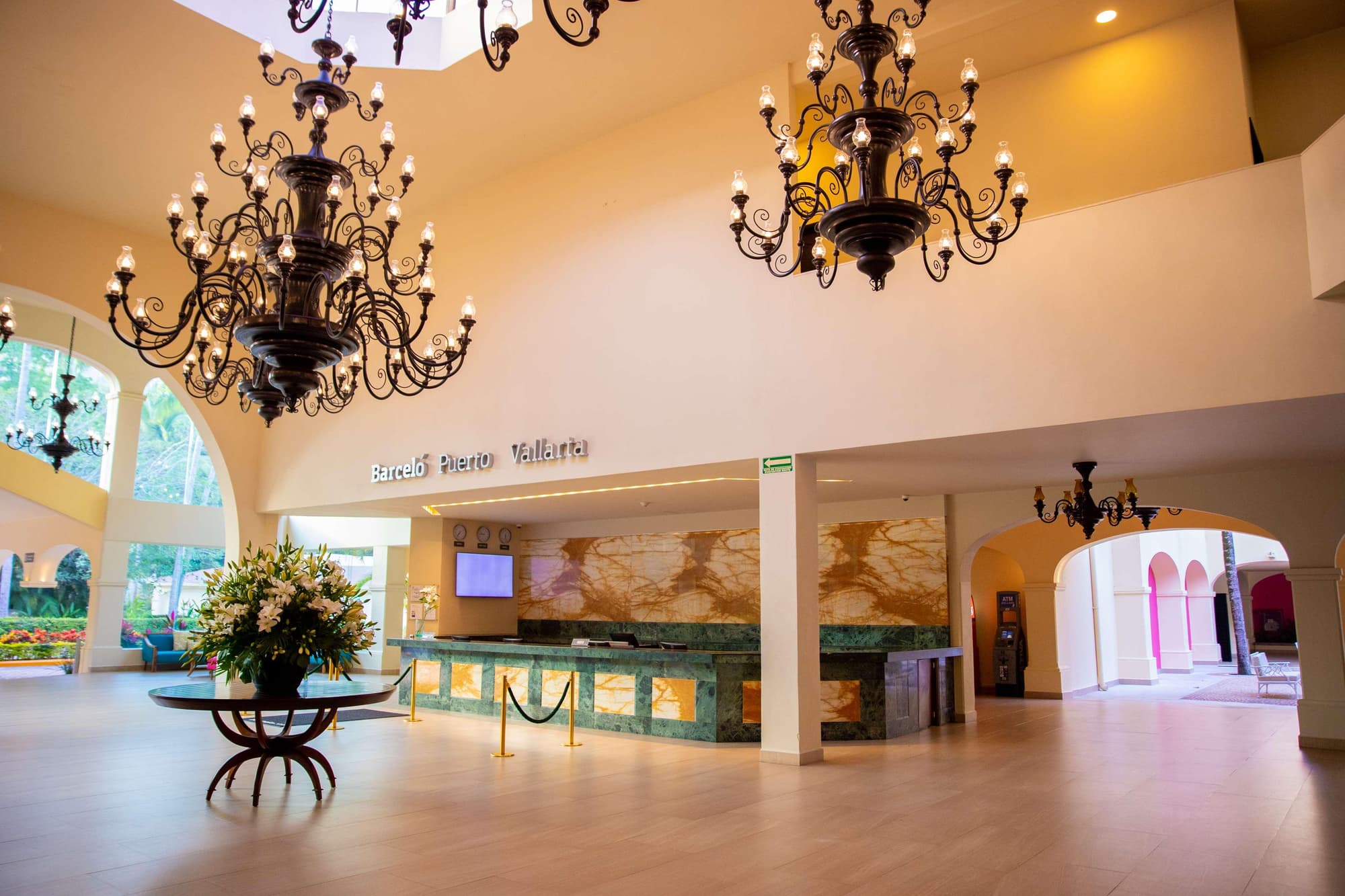 Barcelo Puerto Vallarta All Inclusive, Lobby