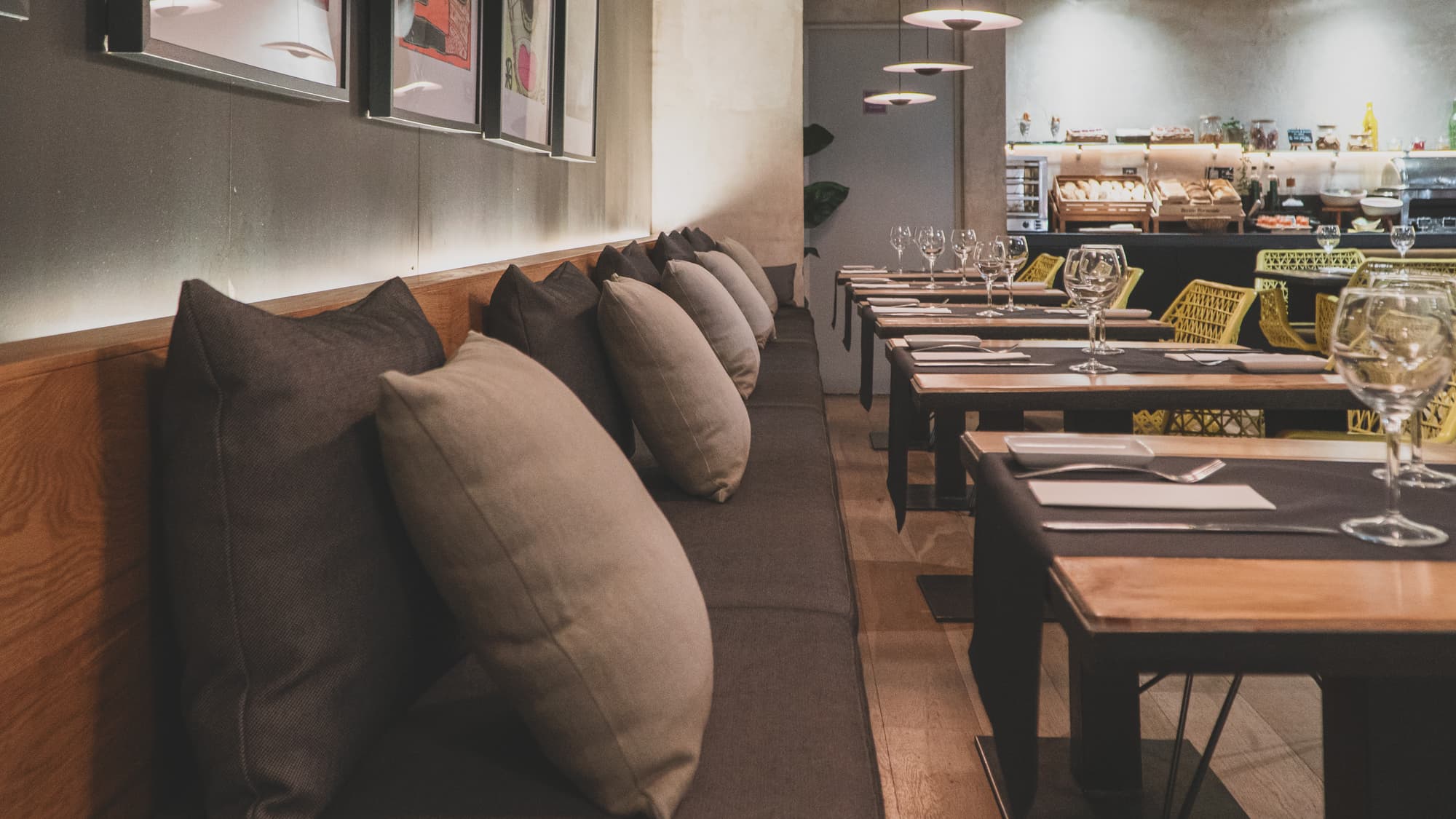 Zenit Abeba, Restaurant