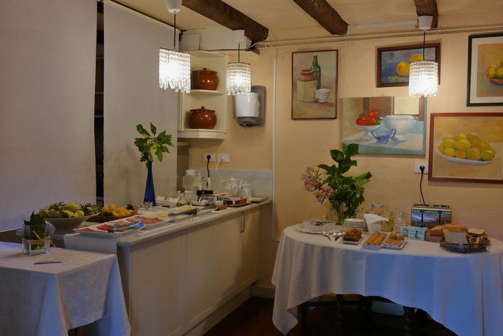 Las Calas, Restaurant