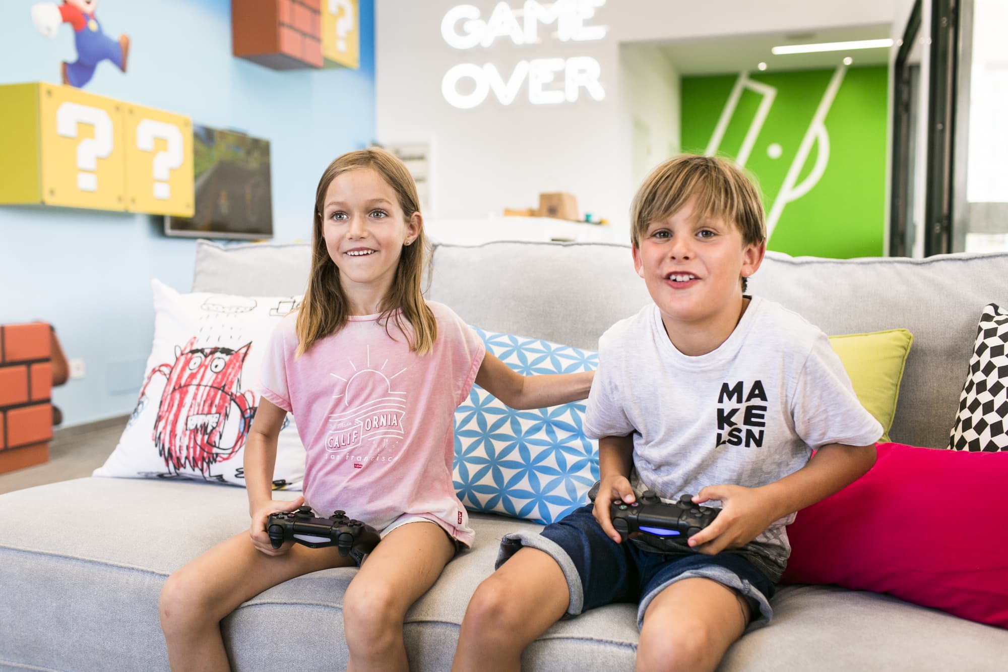 Royal Son Bou Family Club, Sports and Entertainment