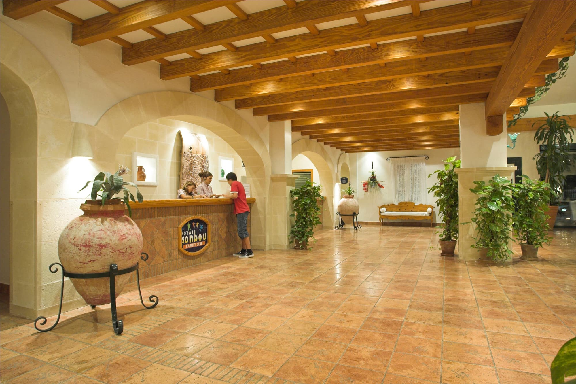 Royal Son Bou Family Club, Lobby