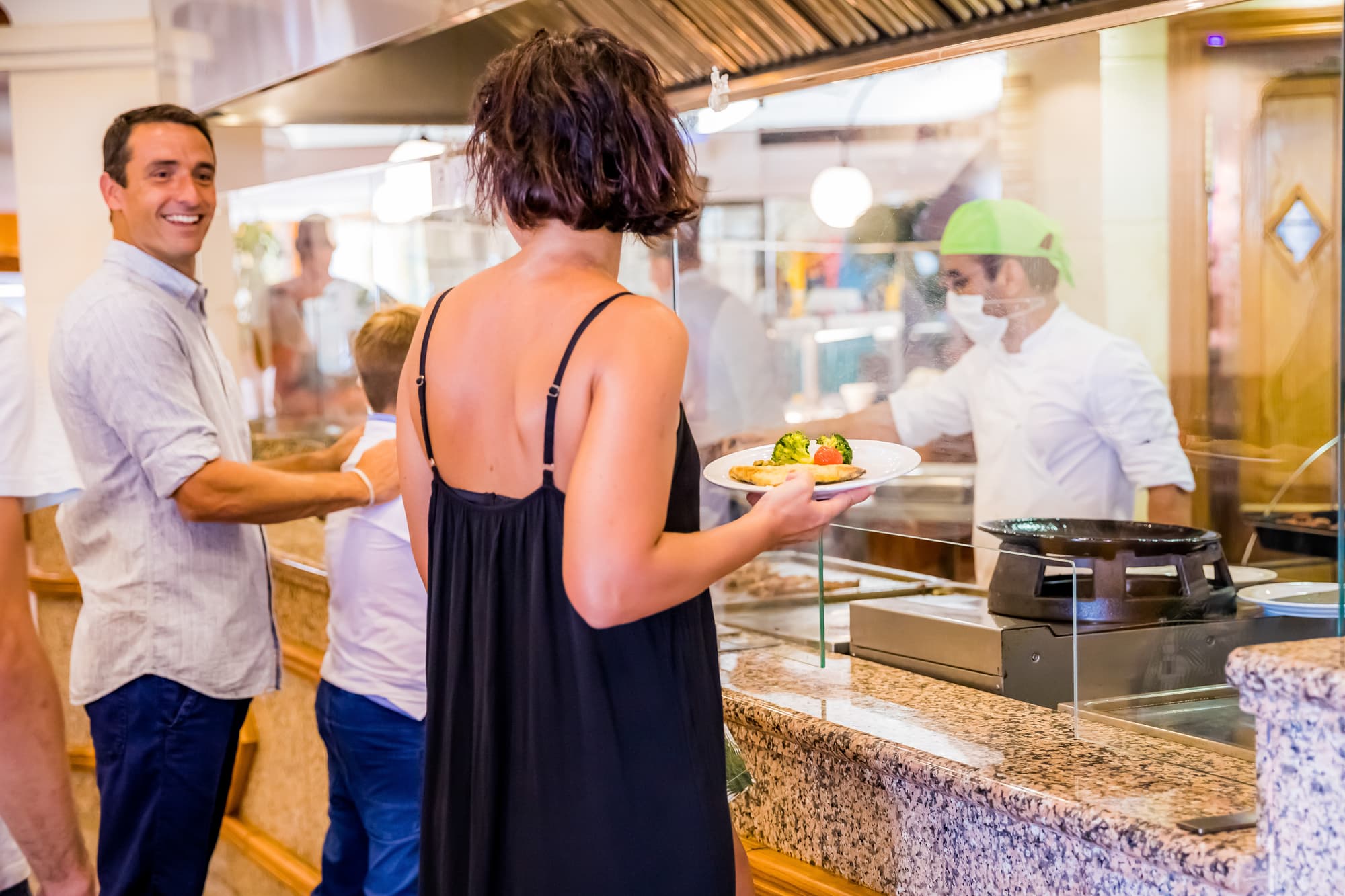 Royal Son Bou Family Club, Restaurant