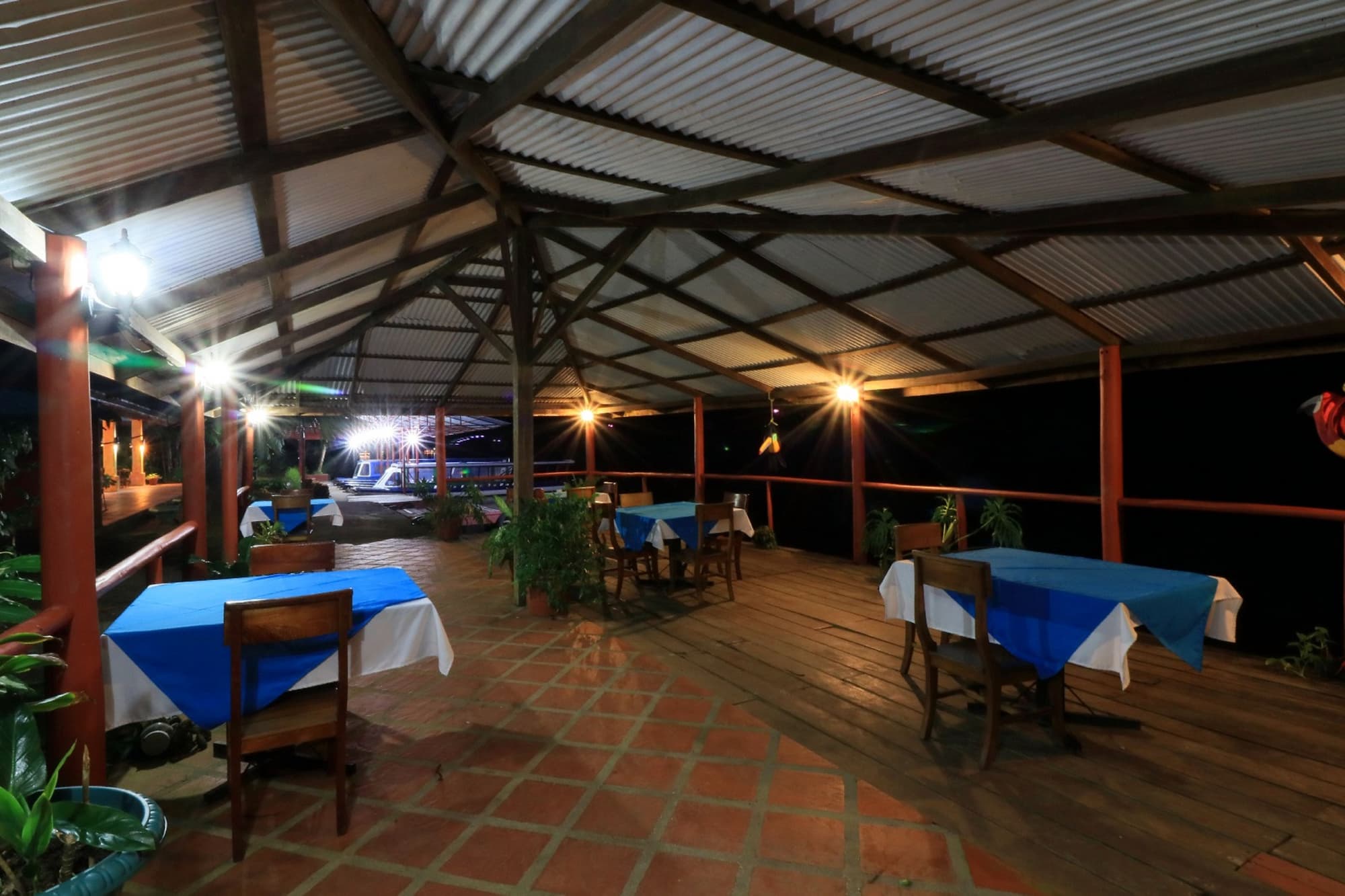 La Baula Lodge, Restaurant