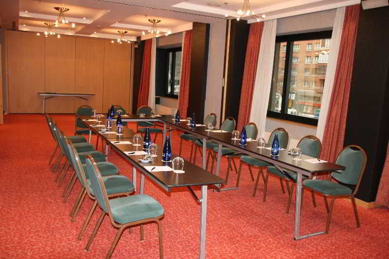 Abba Madrid, Conferences