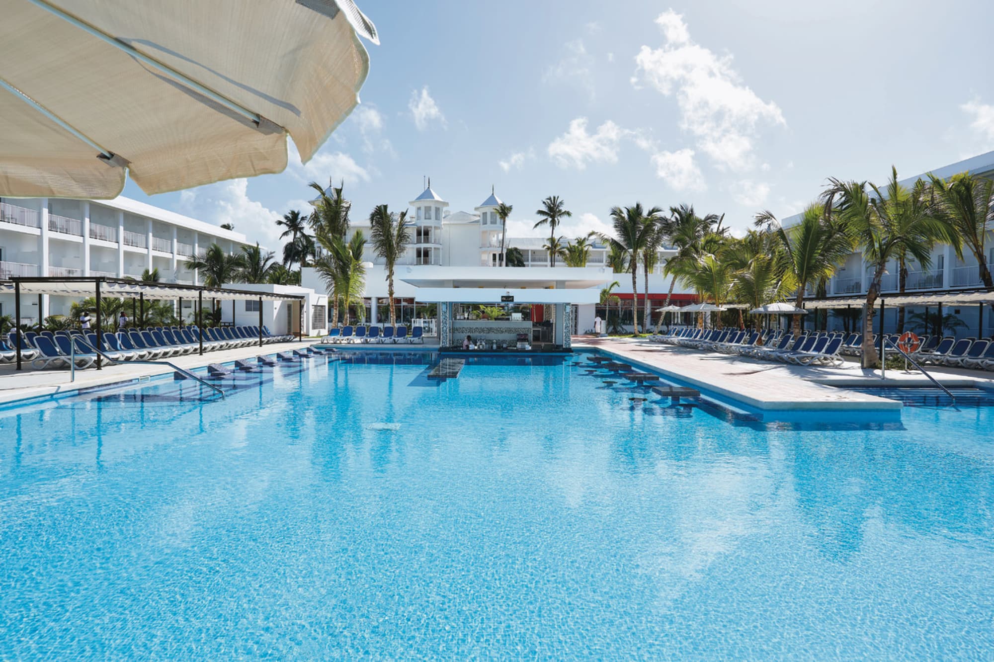 Riu Bambu - All Inclusive, Pool