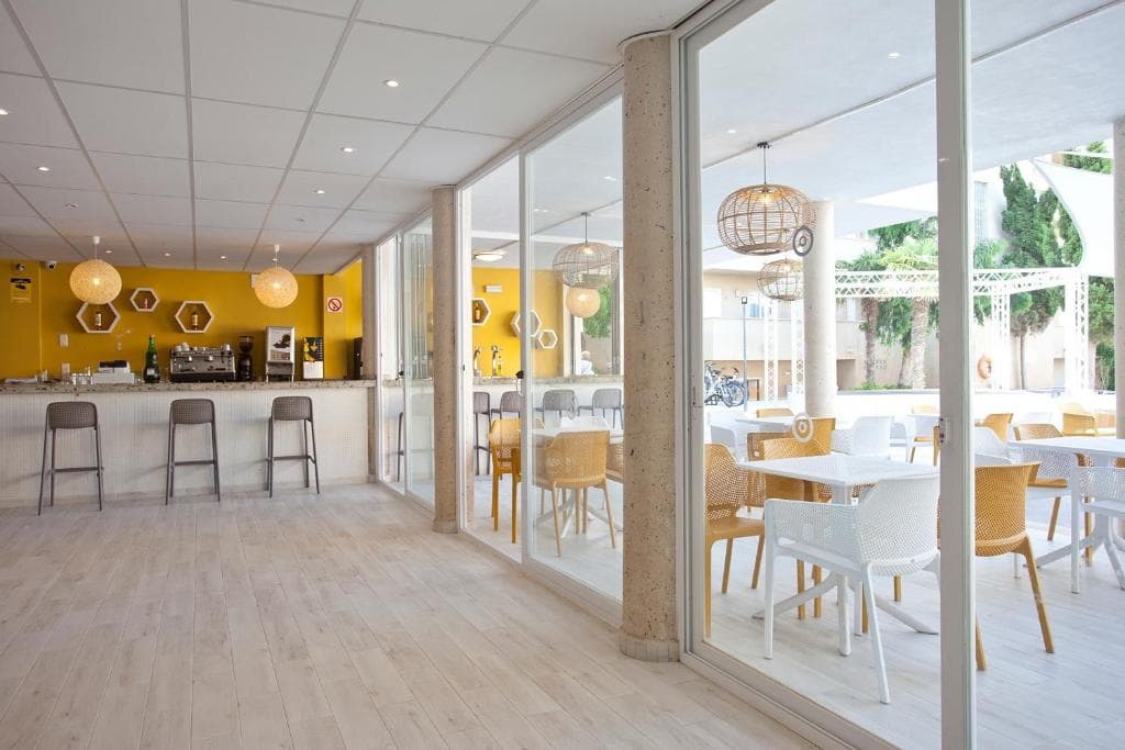 Playamar Hotel & Apartamentos, Bar