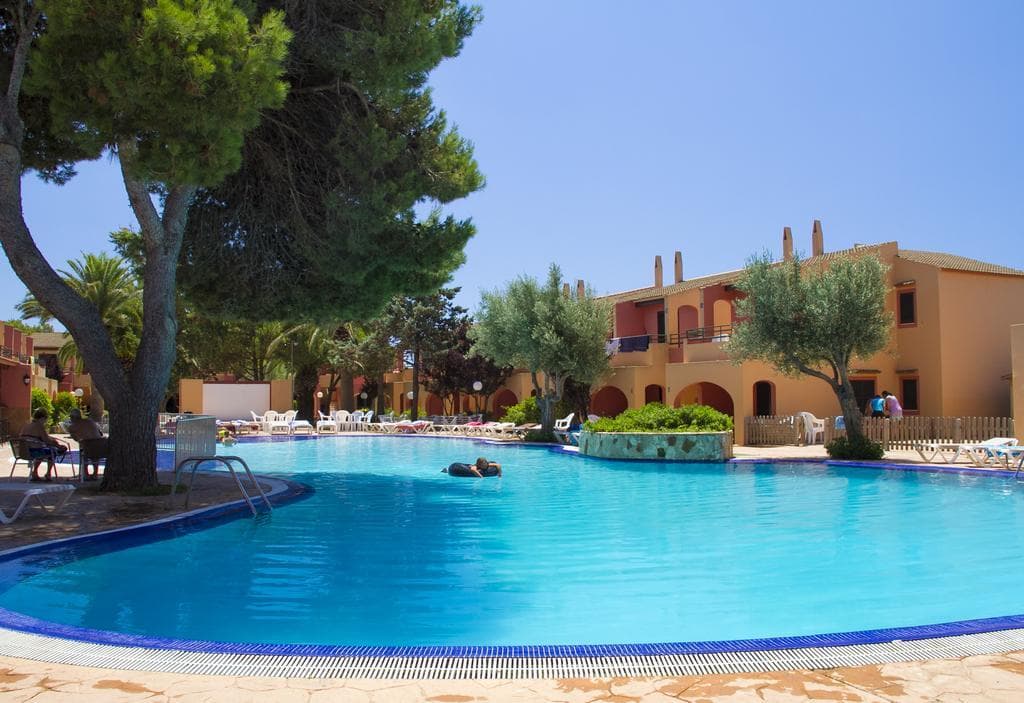 Apartamentos Club Andria, Sports and Entertainment