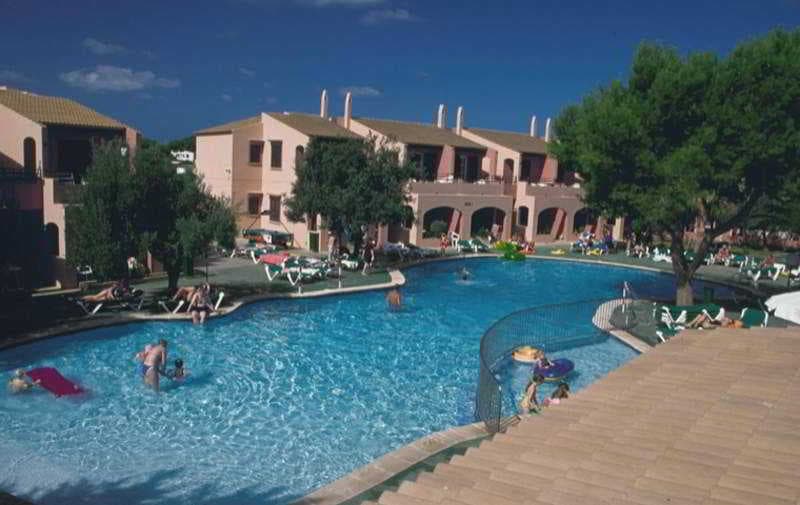 Apartamentos Club Andria, Pool