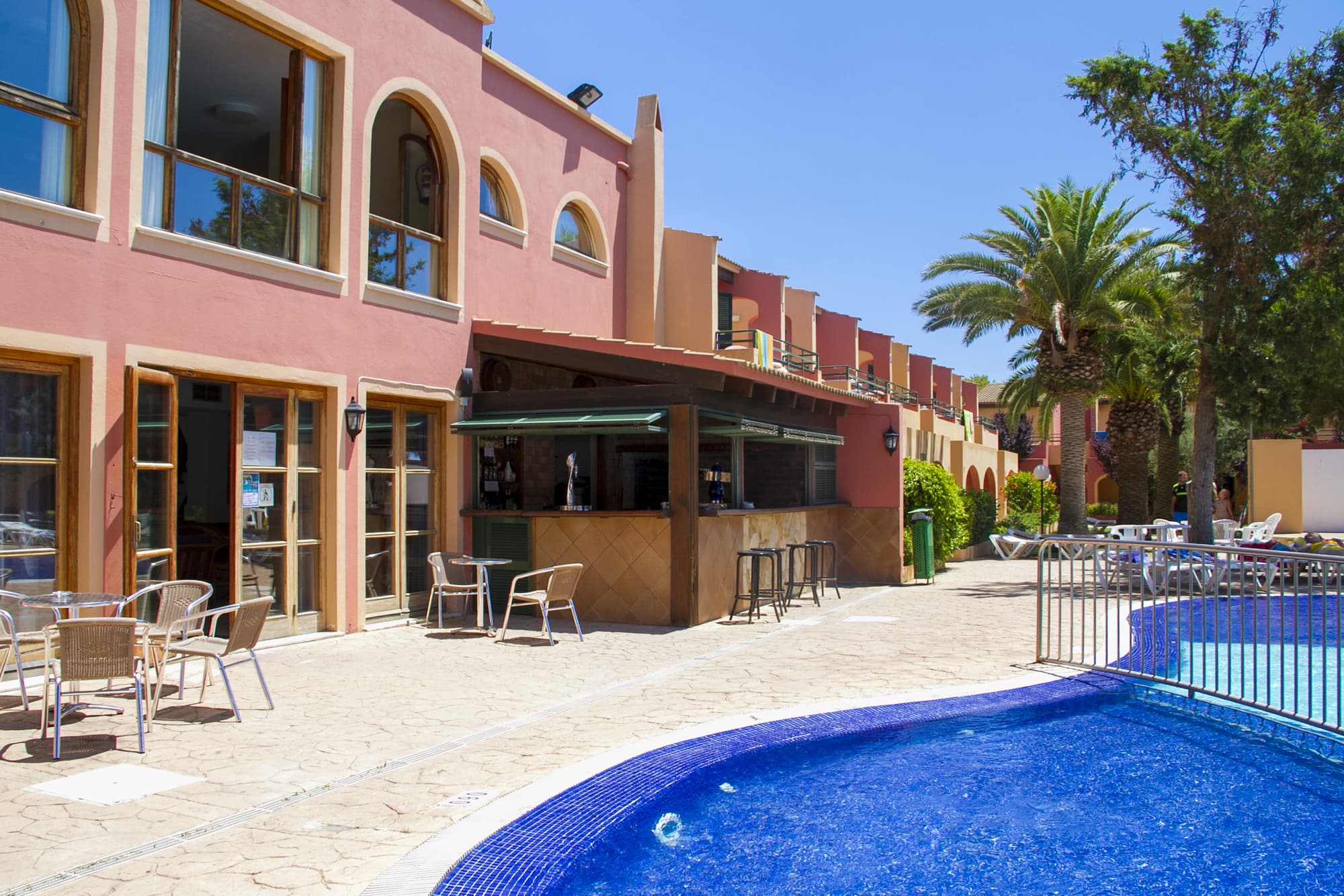 Apartamentos Club Andria, Pool