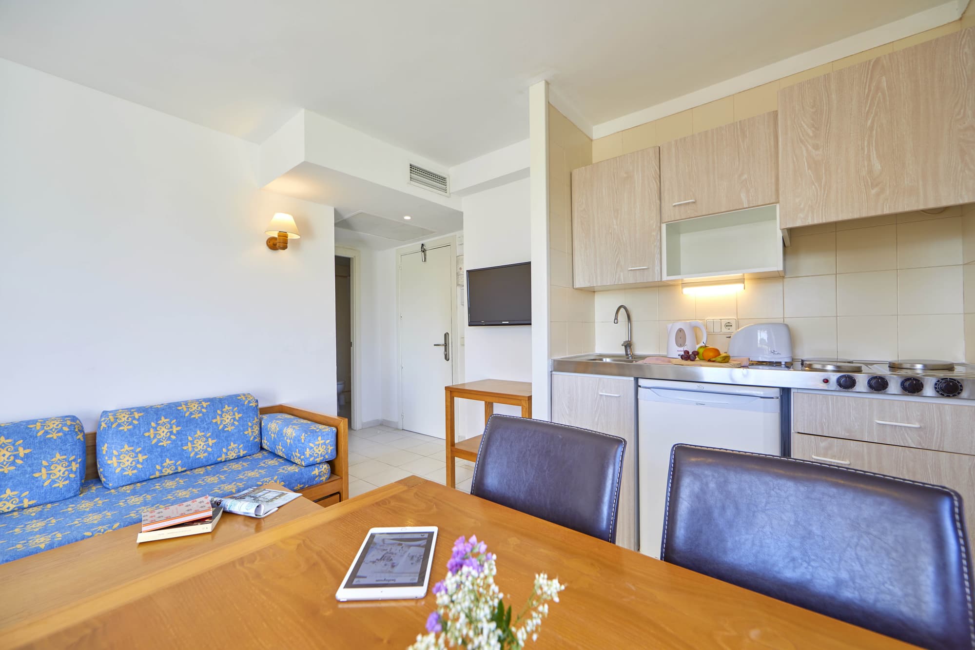 Gavimar La Mirada Club Resort , Room