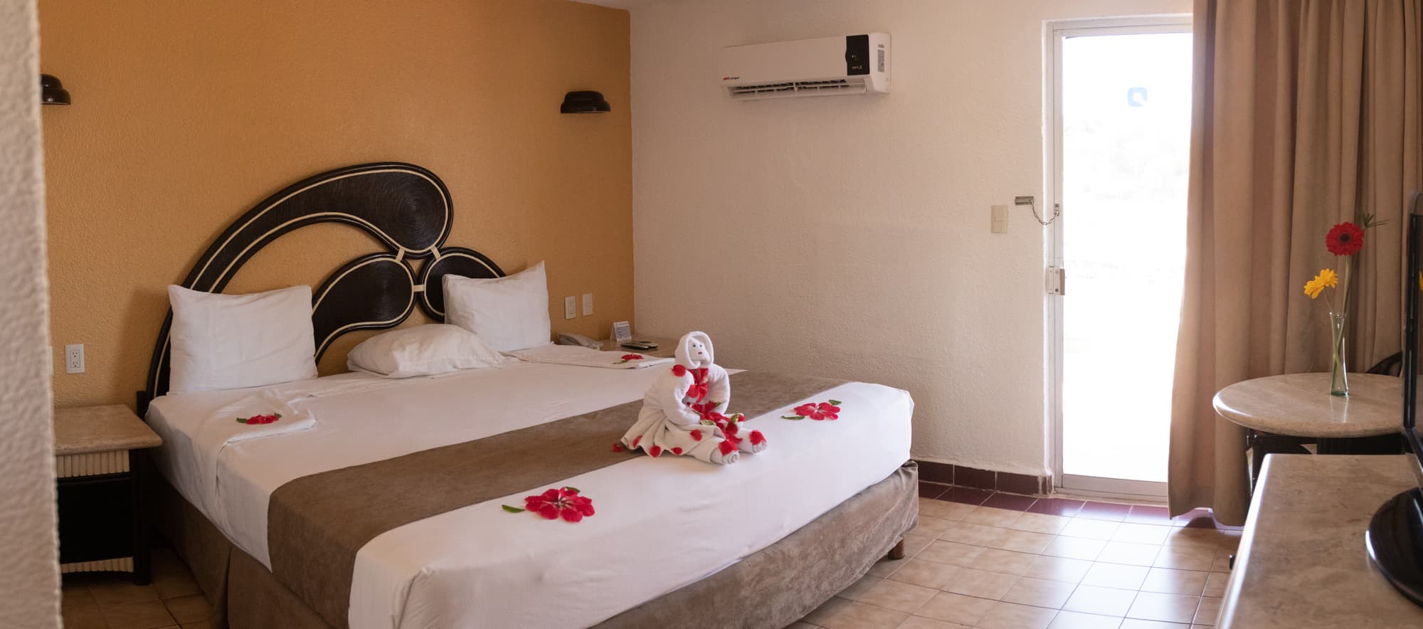 Qualton Club Ixtapa All Inclusive, Room