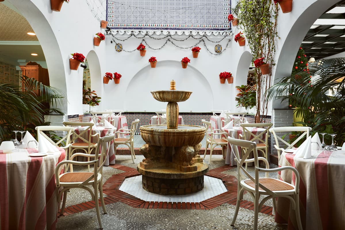 Villa Flamenca, Restaurant