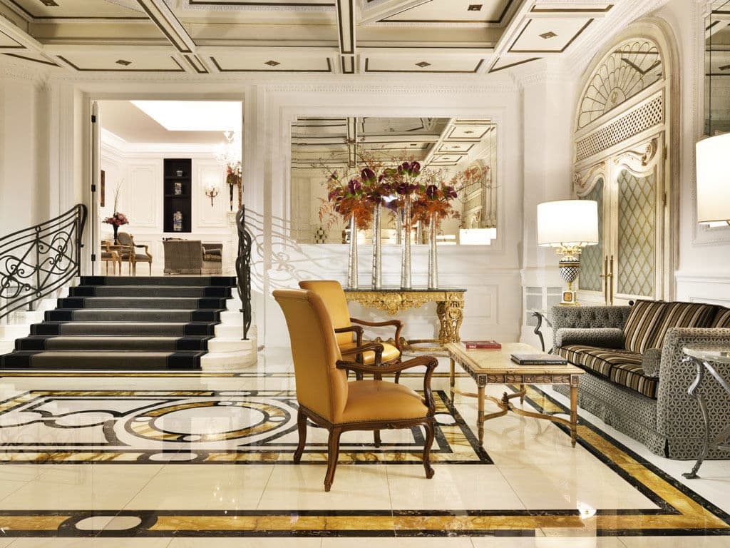 Splendide Royal, Lobby