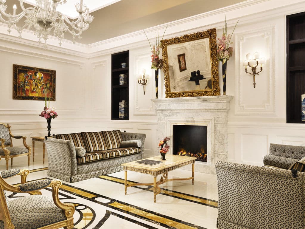 Splendide Royal, Lobby