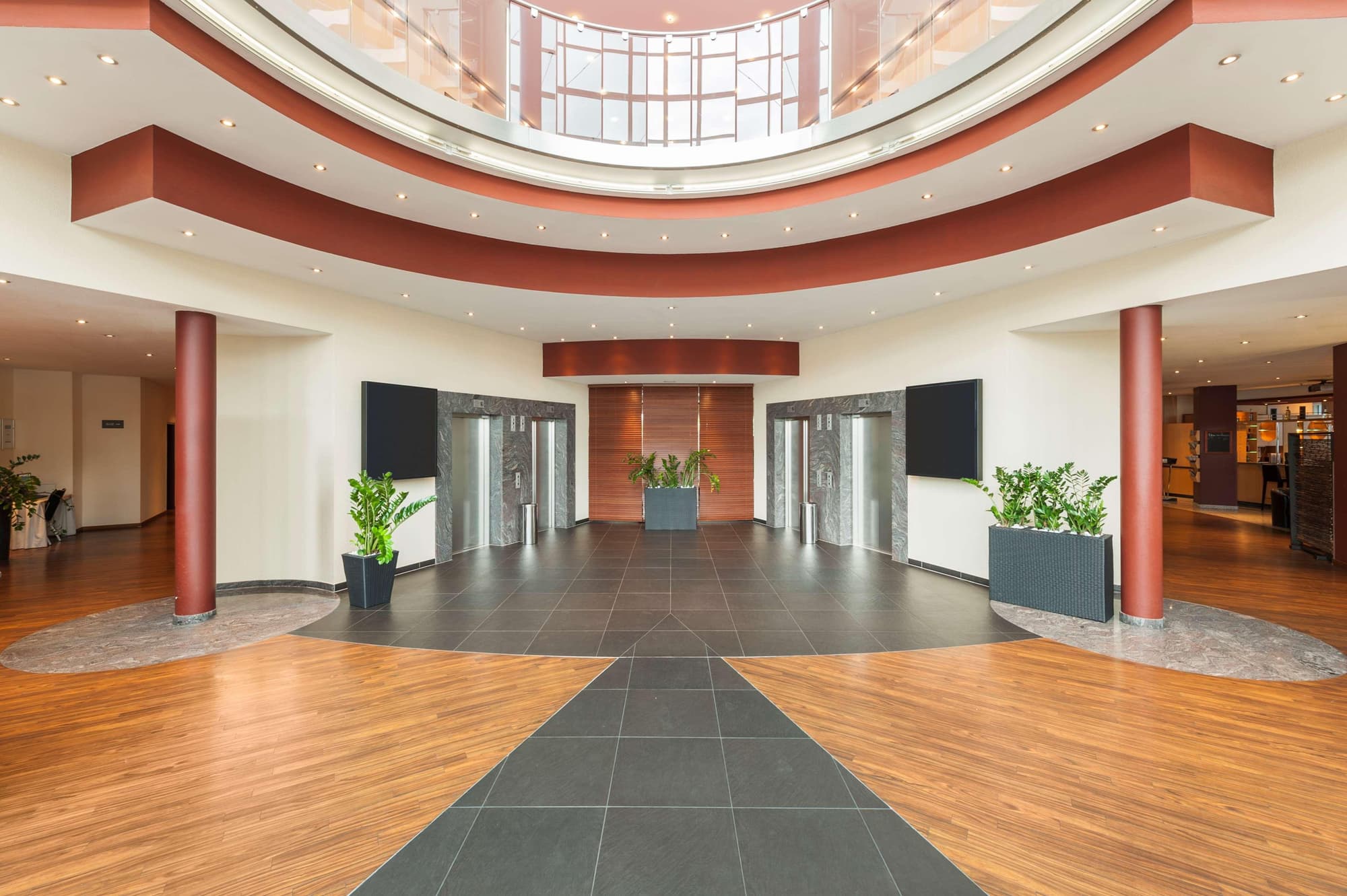 NH Dresden Neustadt, Lobby