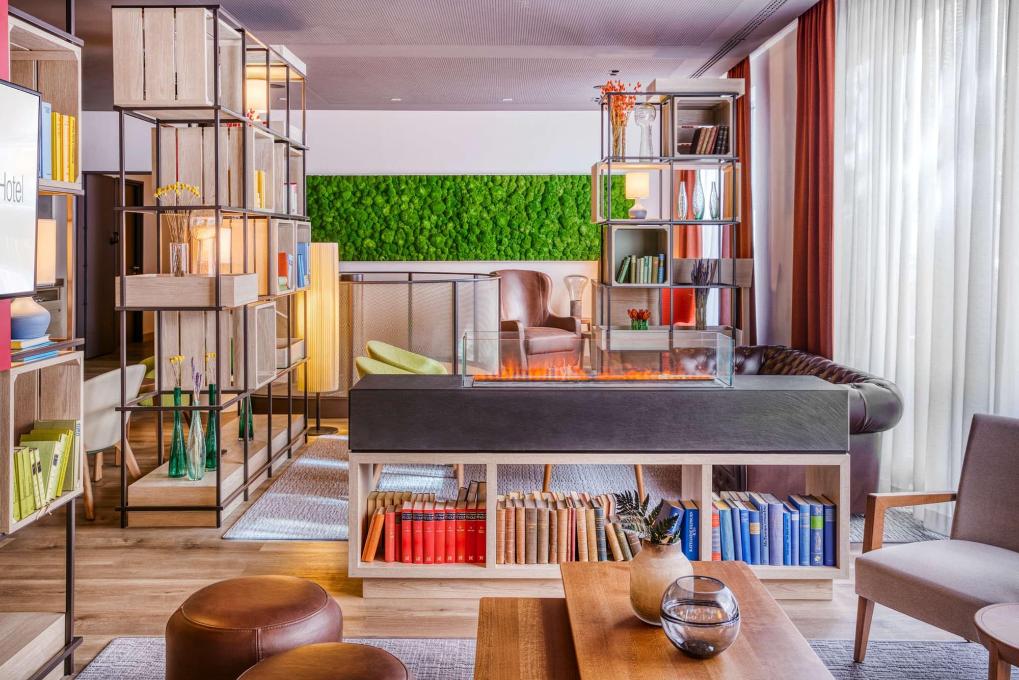 IntercityHotel Nürnberg, Lobby