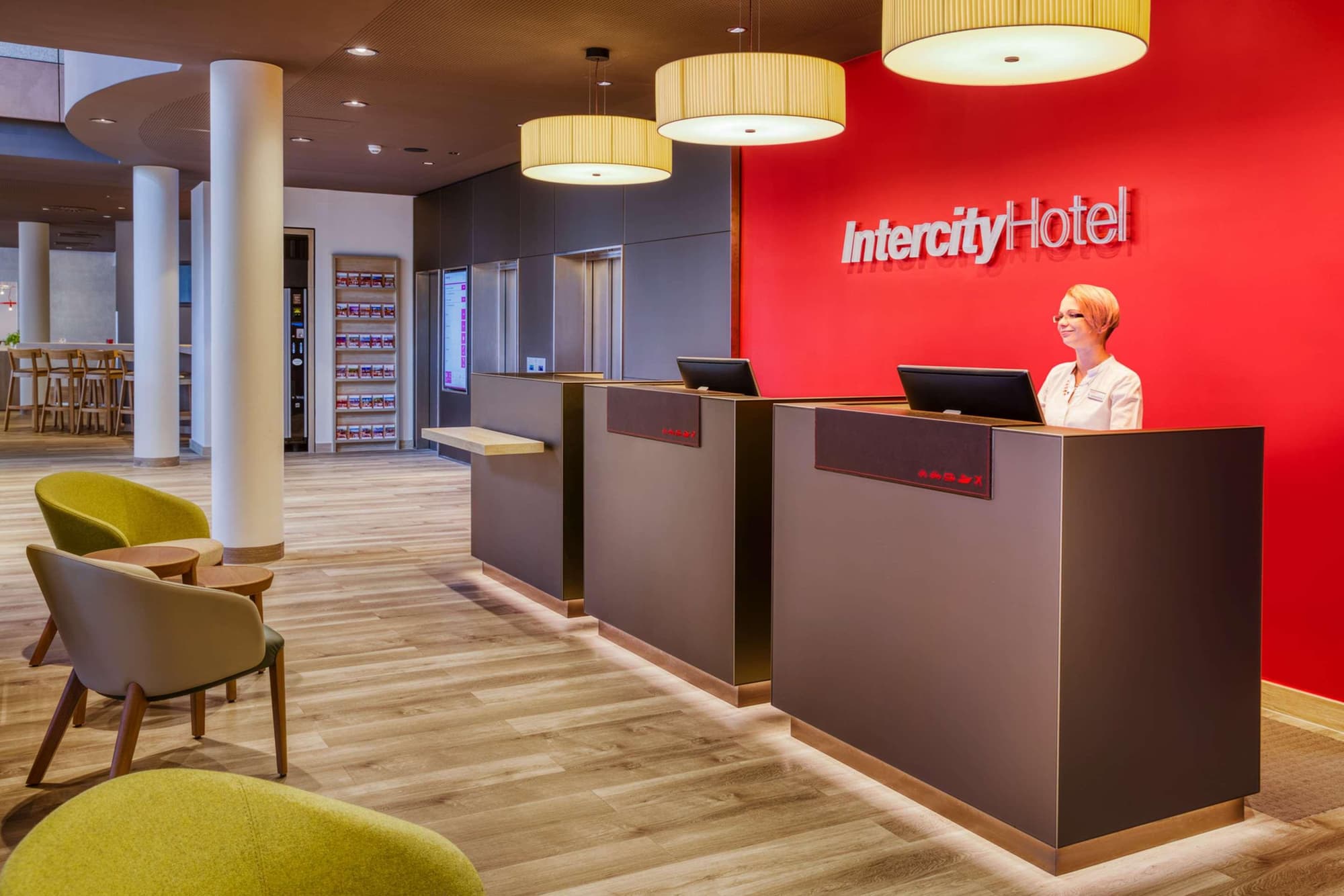 IntercityHotel Nürnberg, Lobby