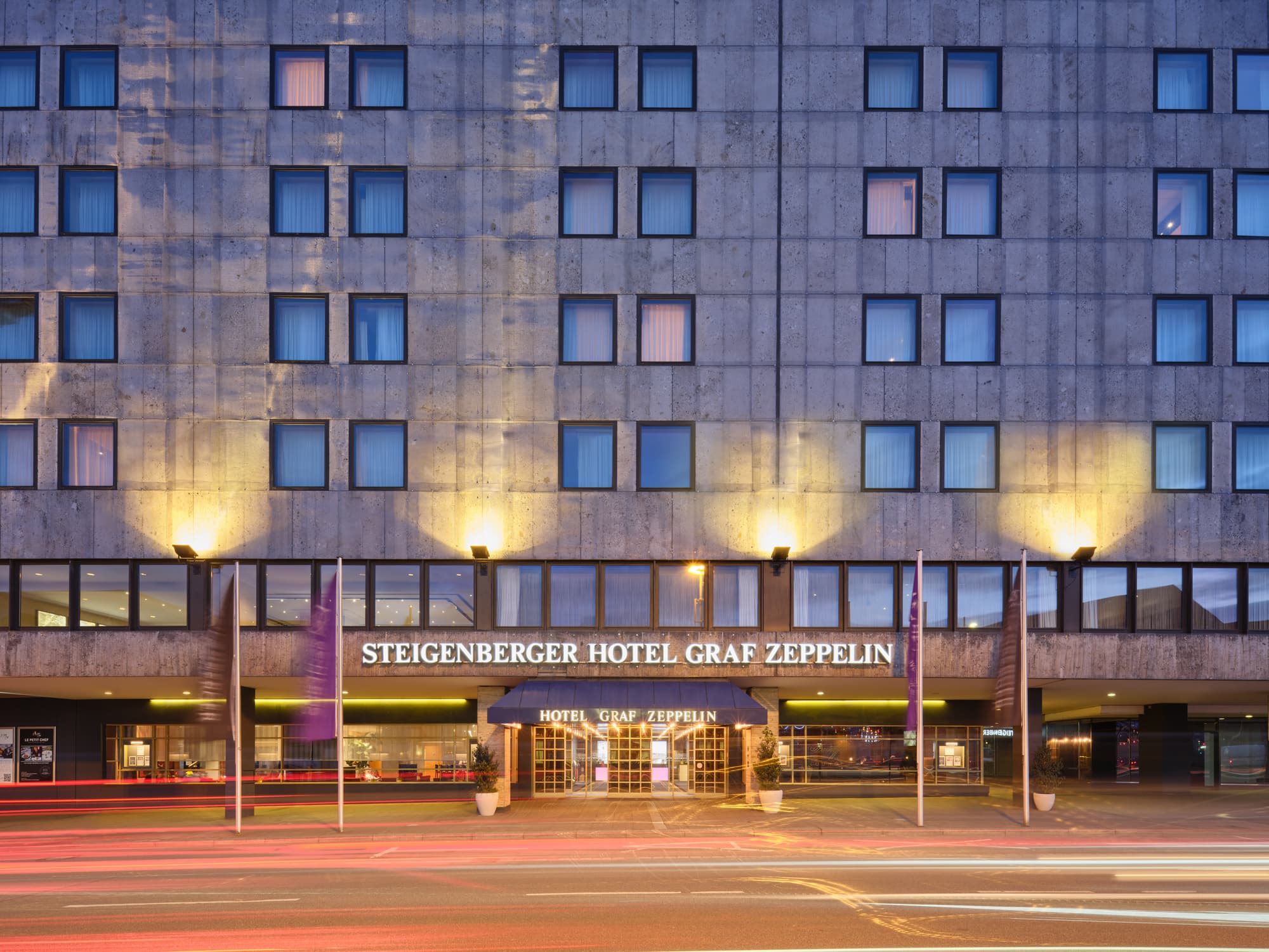 Steigenberger Graf Zeppelin, General view