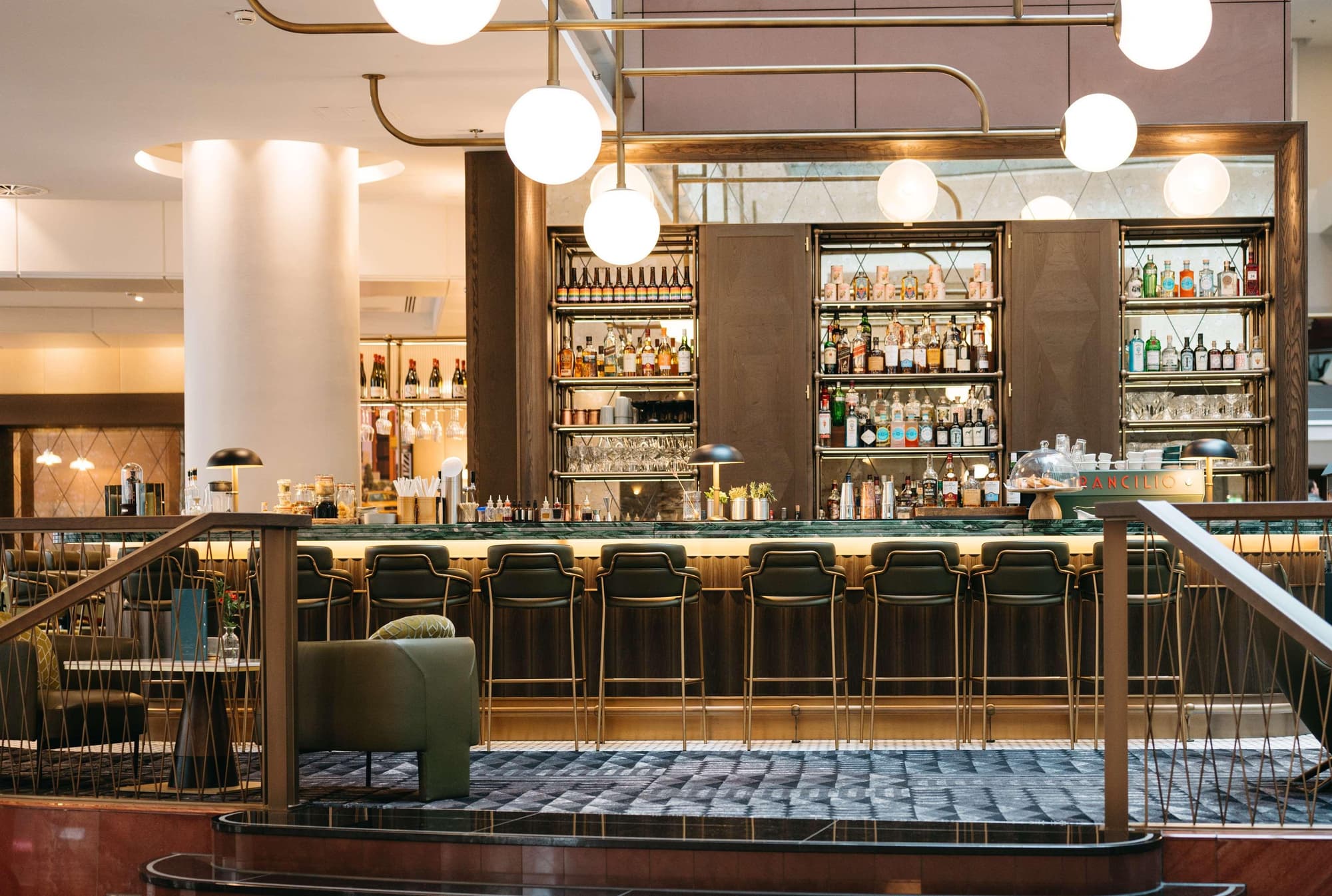 Hilton Frankfurt City Centre, General view