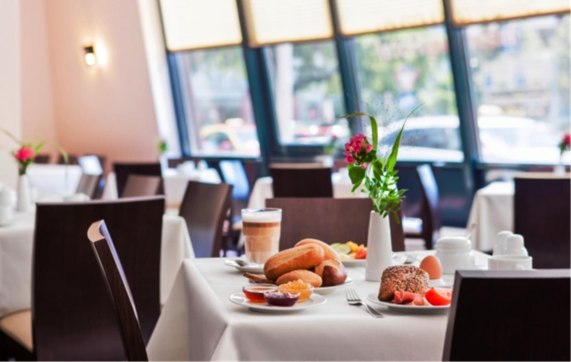 Hotel Freiburg City Center by Leonardo Hotels, Restaurant