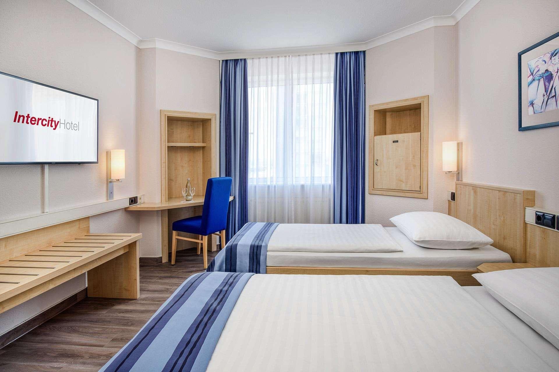 IntercityHotel Freiburg, Room