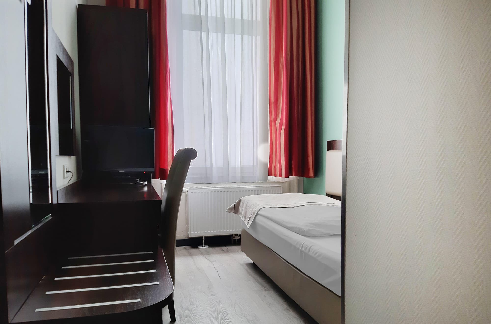 Garner Hotel Hamburg Graf Moltke by IHG, Room