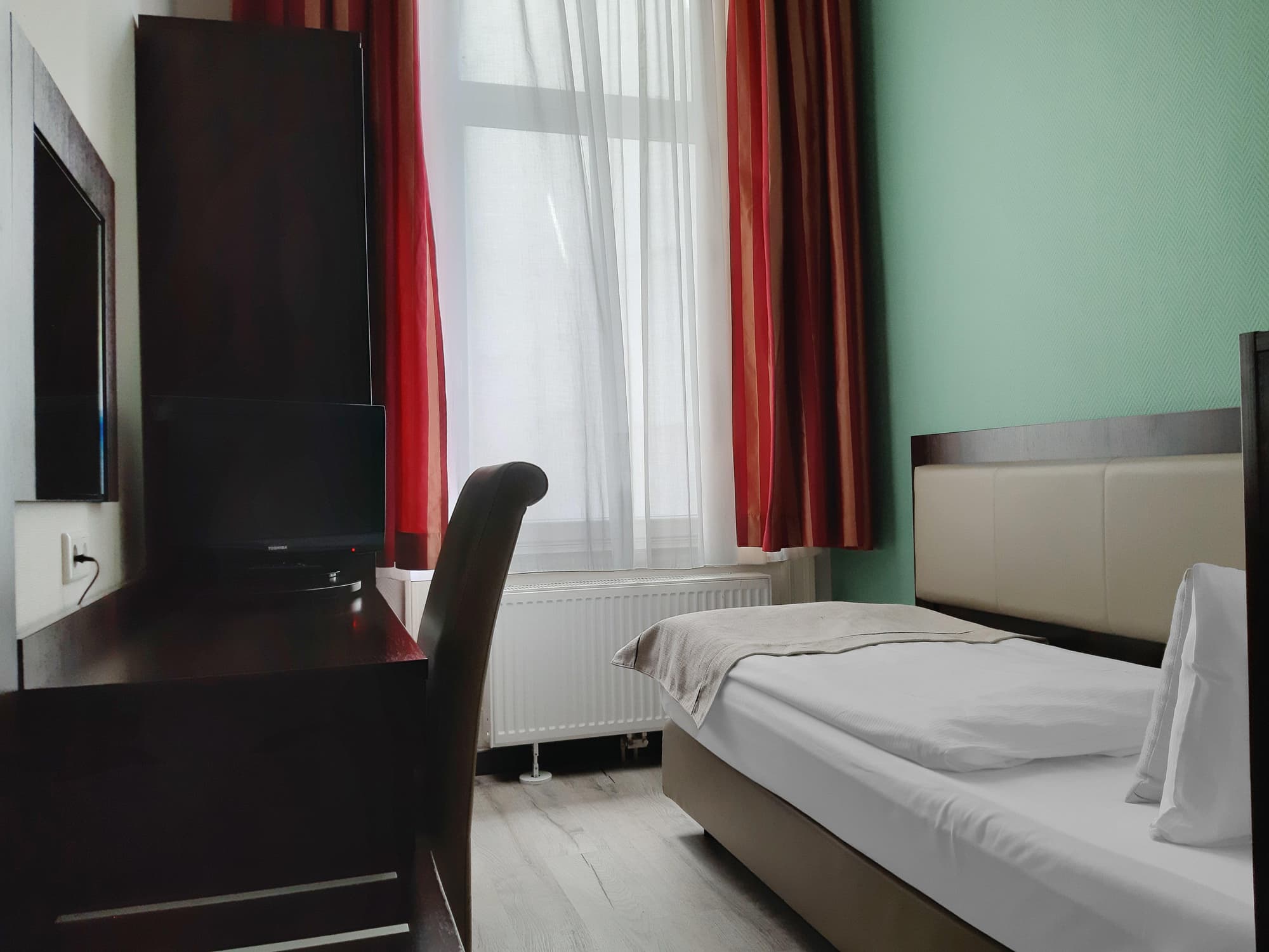 Garner Hotel Hamburg Graf Moltke by IHG, Room