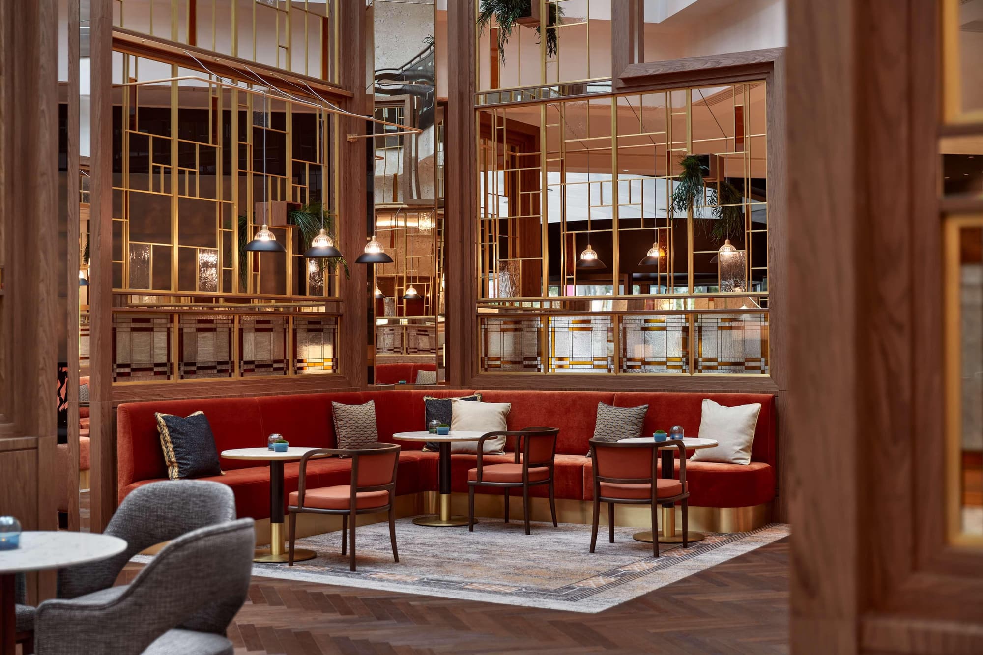 Hilton Vienna Park, Lobby