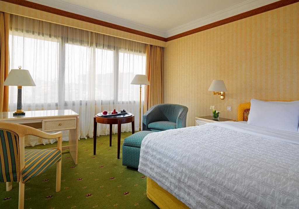 Le Meridien Heliopolis, Terrace