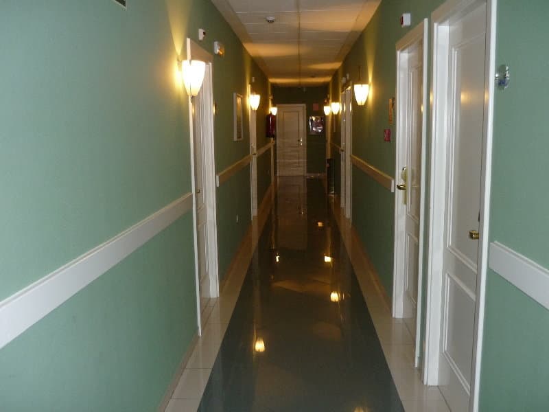 Villa de Pinto, Lobby